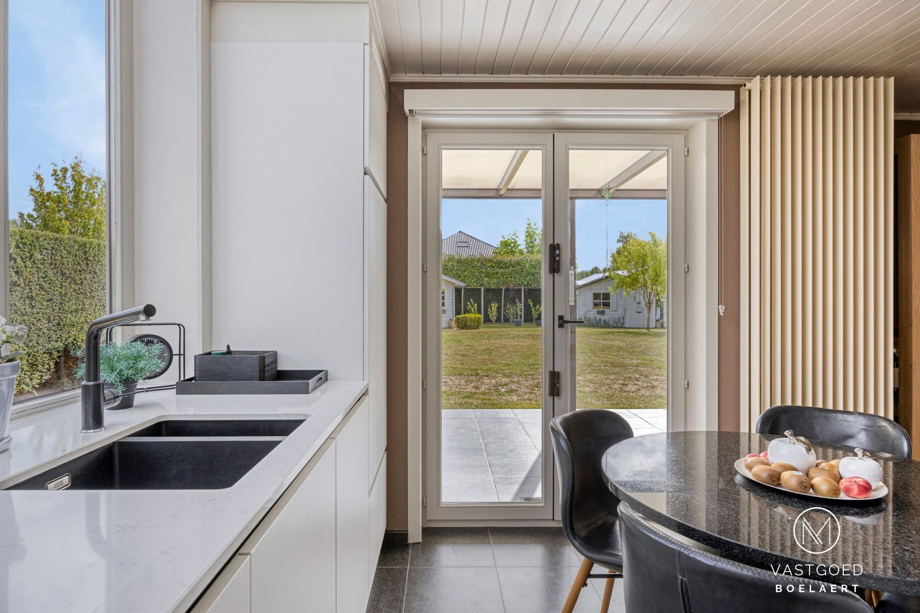 Ruime instapklare villa met sauna en dubbele garage. foto 10