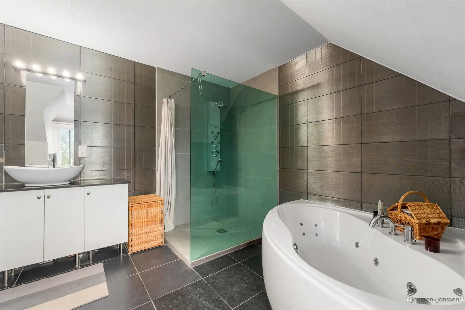 Prachtige villa op een perceel van 1.500m² in het groene Sint-Job. foto 18