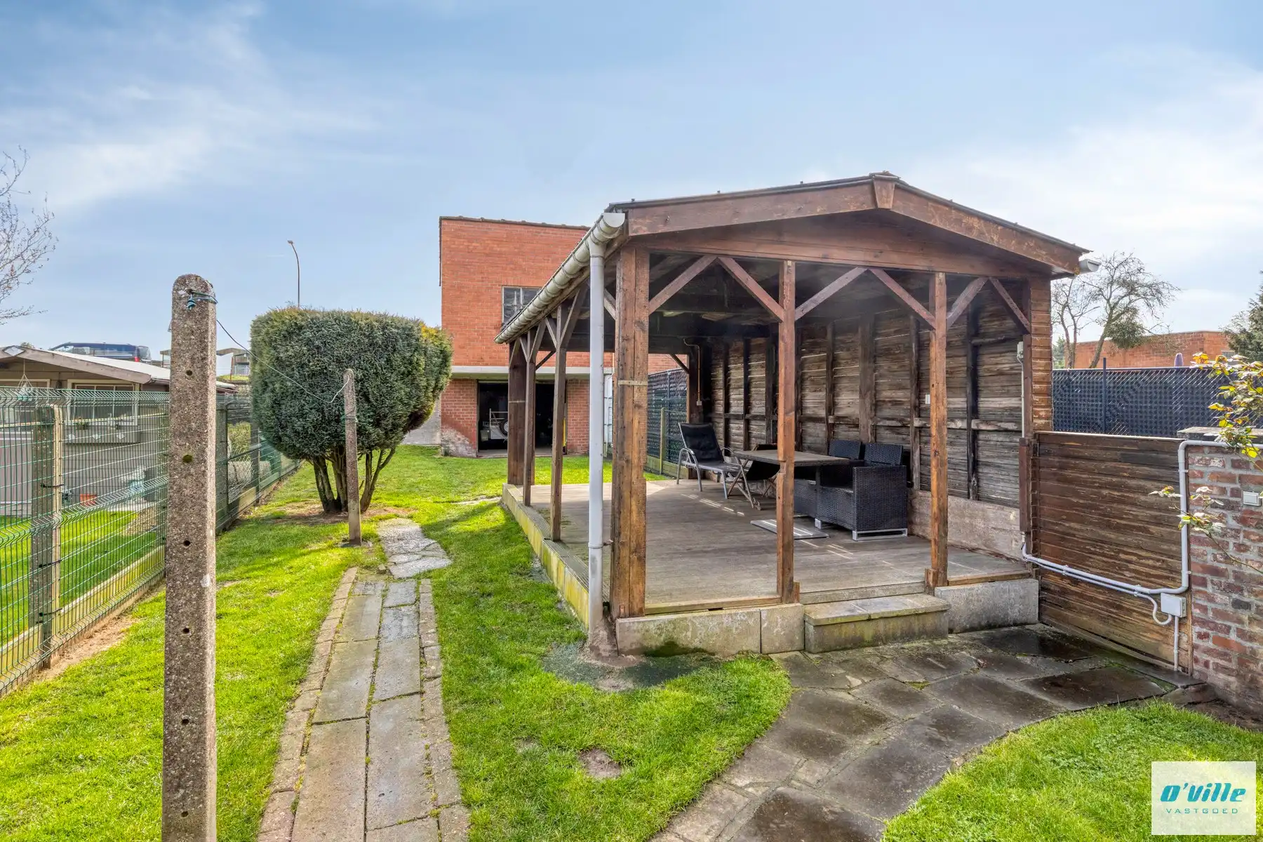 Gezellige woning op toplocatie met tuin, garage én zonnepanelen foto 18