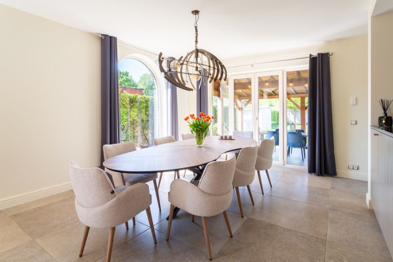 Luxueus afgewerkte villa met een zee van ruimte + bijgebouw , toplocatie! foto 8