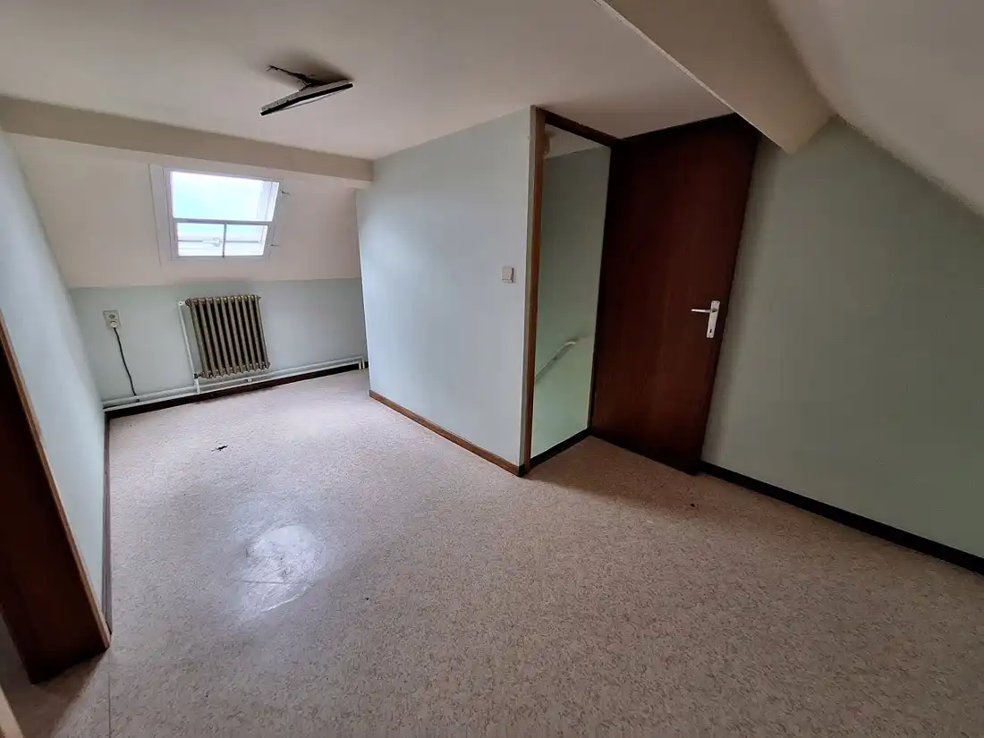 Karaktervol huis op een groene locatie foto 8