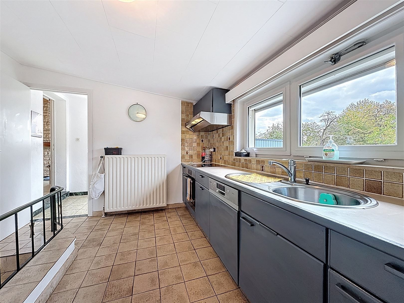 Open bebouwing, 3 slpks, tuin, terras, garage, 8a 67ca foto 17