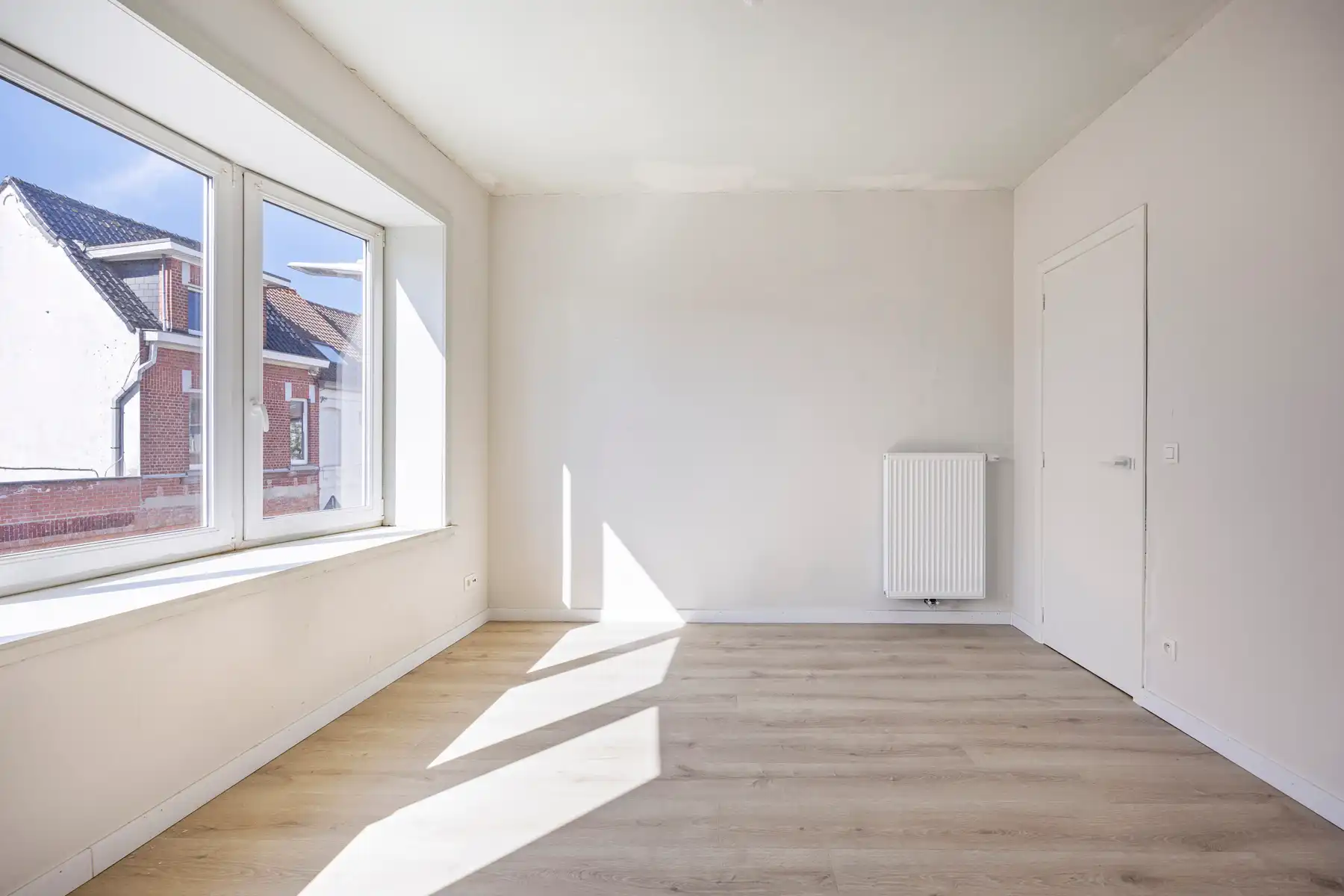 Kloeke en heel ruime instapklare woning! foto 23