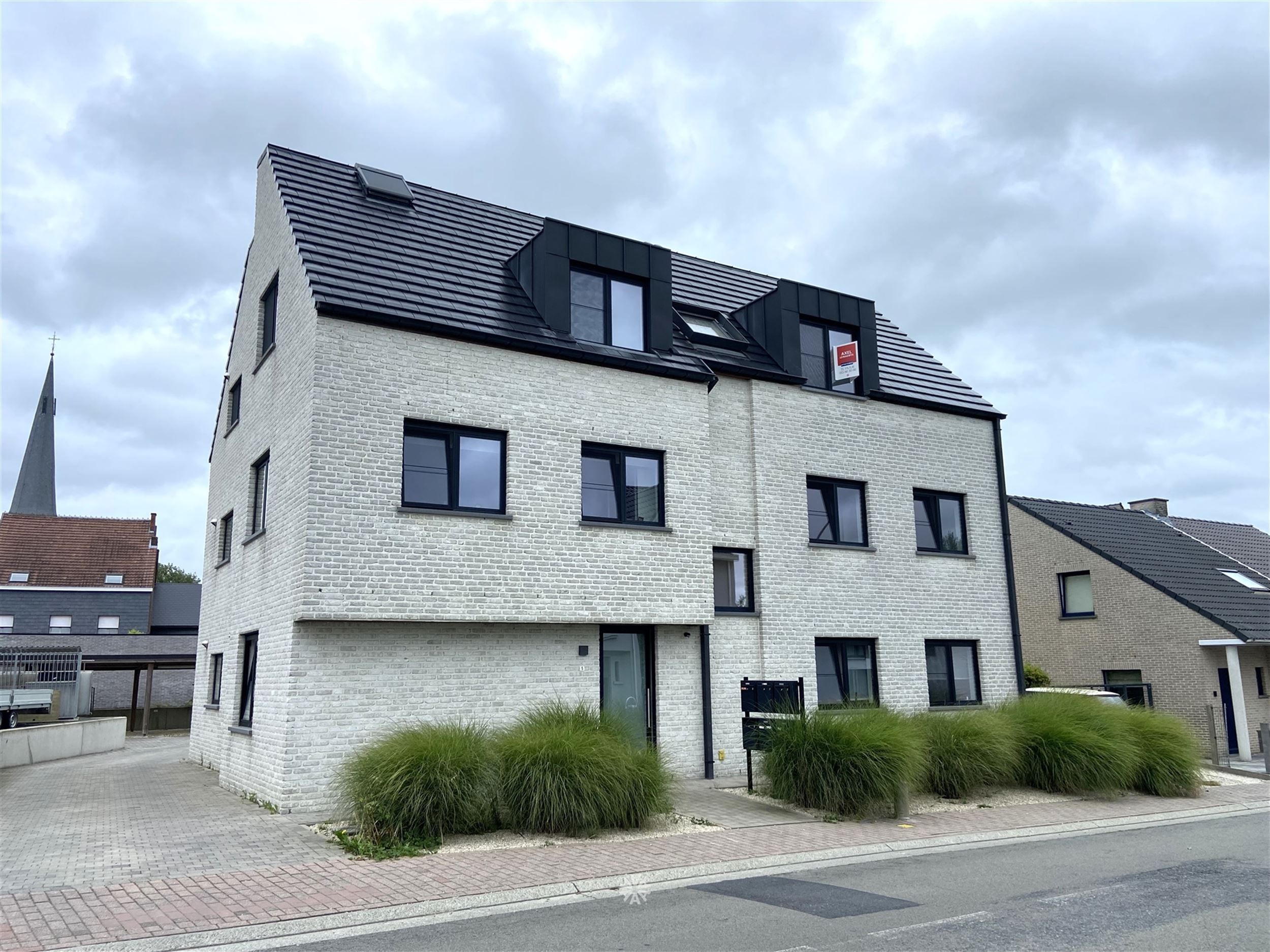 Duplexappartement met carport centrum Idegem foto 1