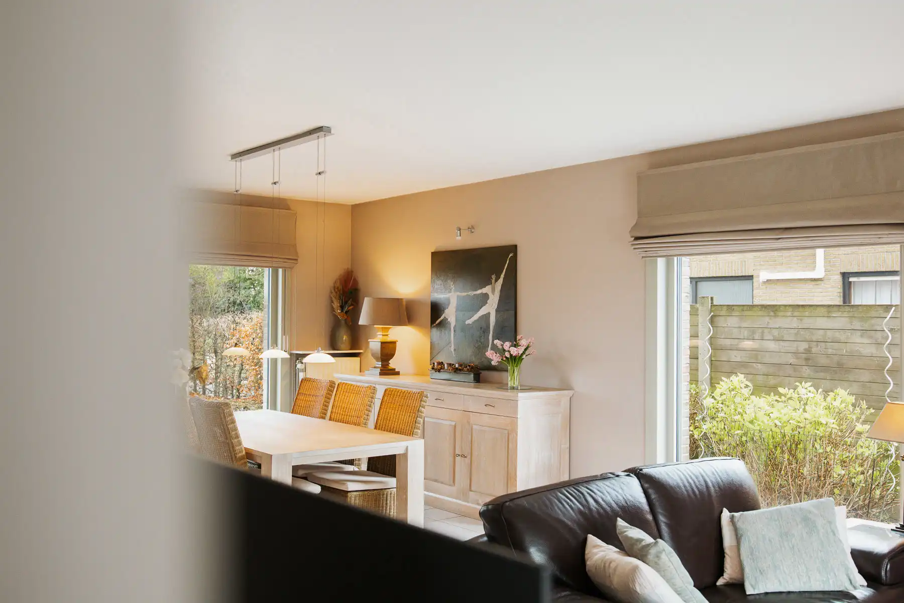 Ruime, instapklare woning met mooie tuin in groene omgeving foto 10