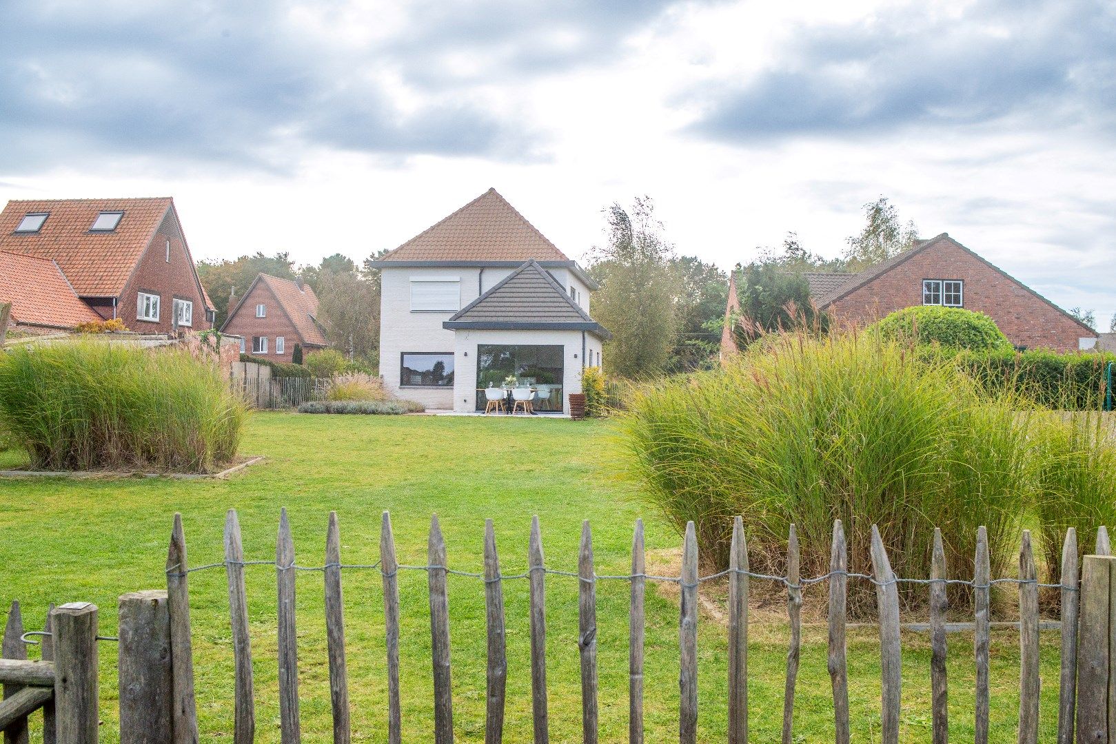 Instapklare woning met 3 slaapkamers, rustig gelegen op 1.910 m² ! foto 20