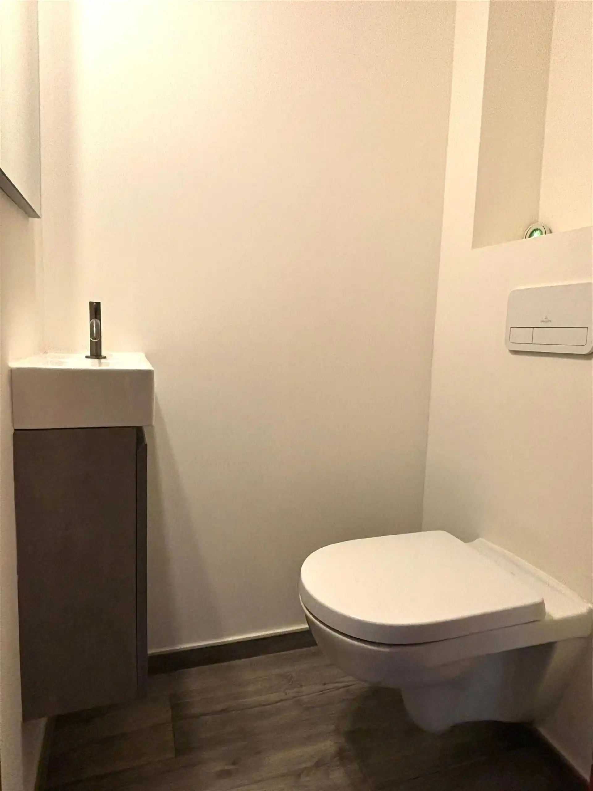 Prachtig appartement (1 slpks) met een kelder, kleine garage, autostaanplaats & GEEN LASTEN foto 15