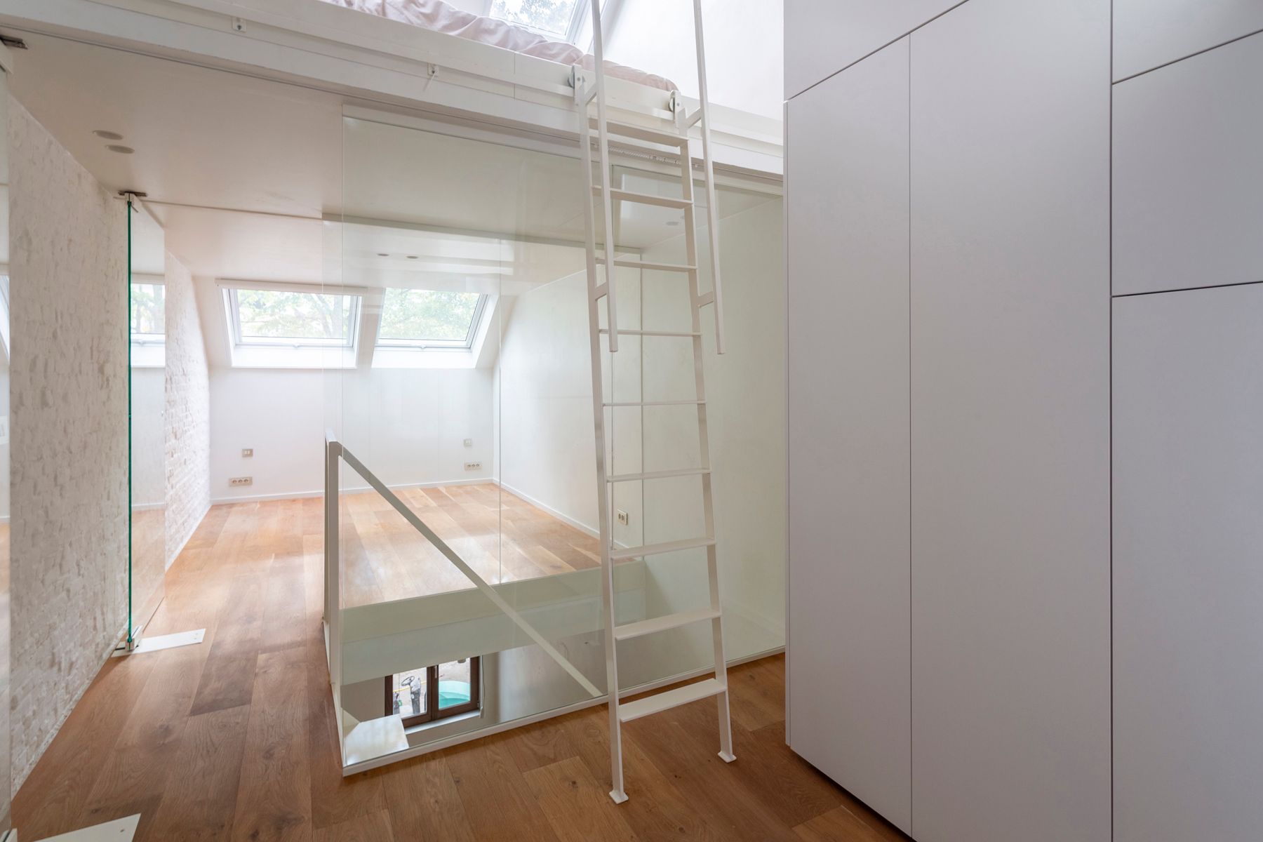 Instapklare woning met uniek binnenbuitengevoel in Antwerpen foto 10