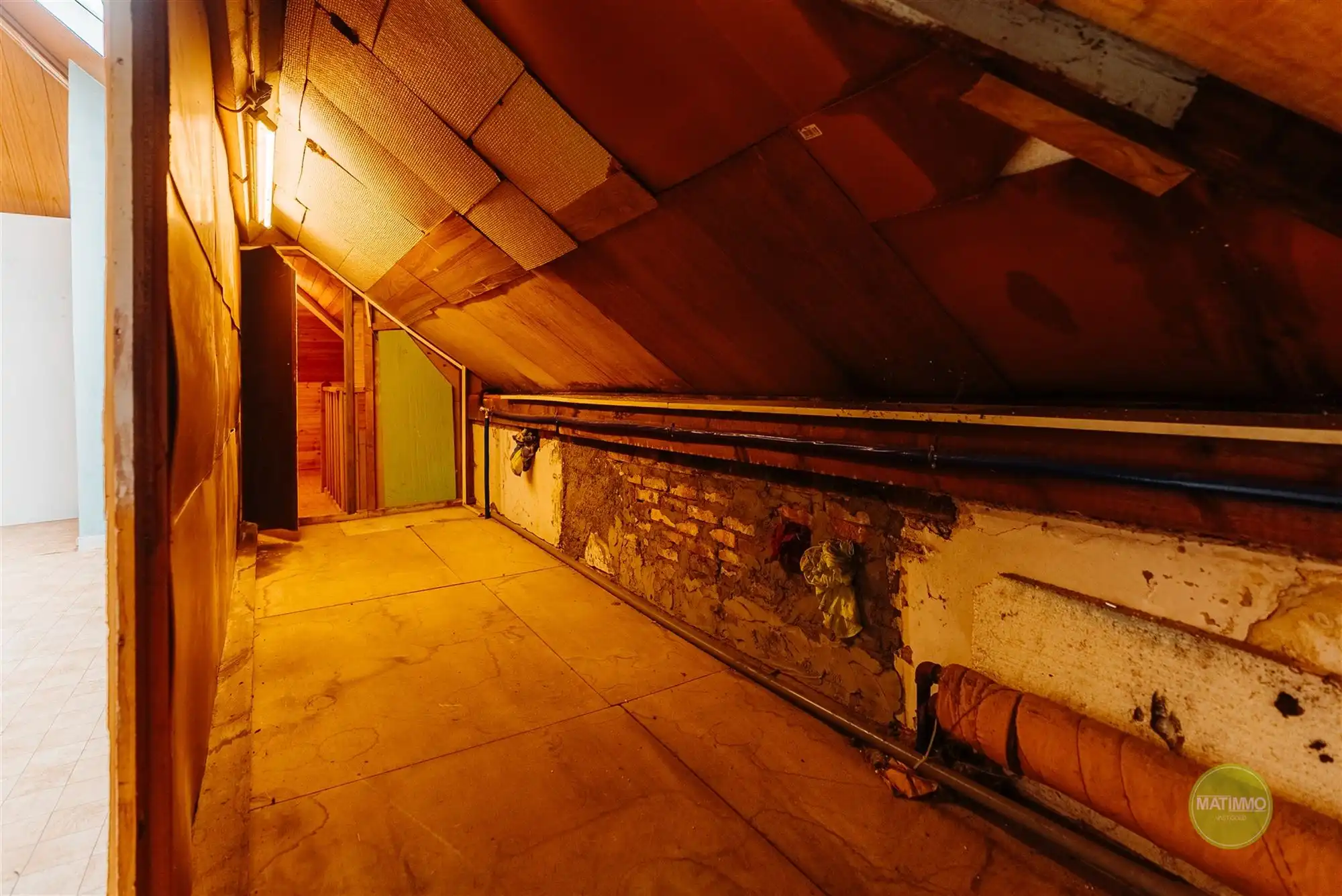 Charmant op te knappen woning met 4 slaapkamers in Turnhout foto 17