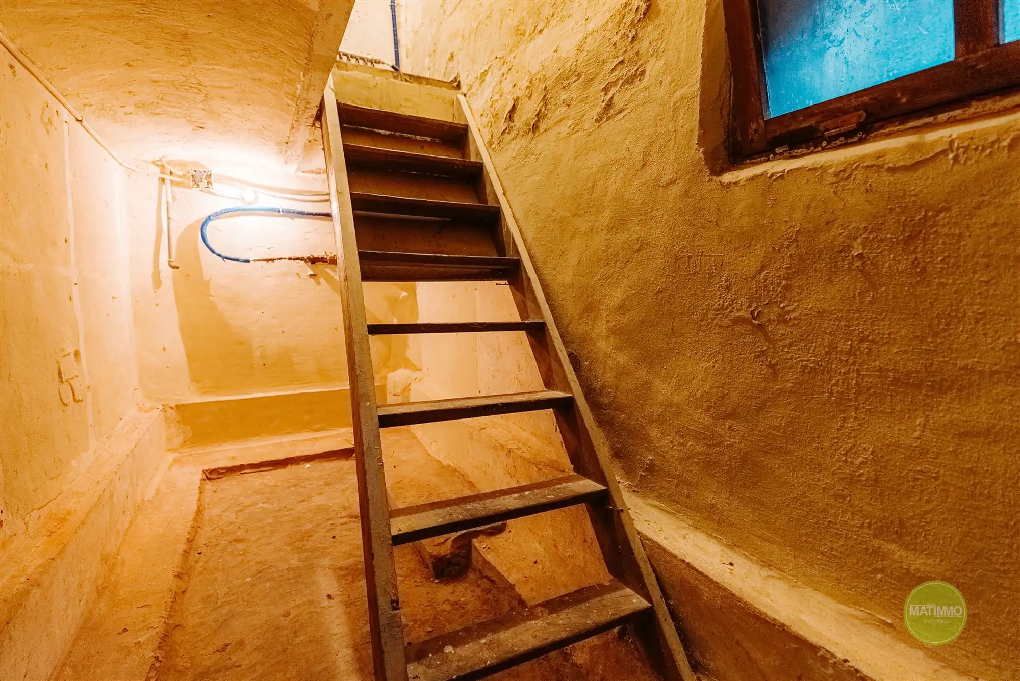 Charmant op te knappen woning met 4 slaapkamers in Turnhout foto 17