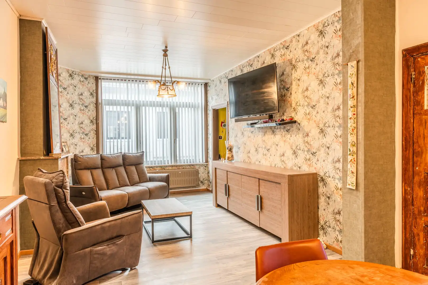 Op te frissen Belétage woning in rustige wijk foto 8