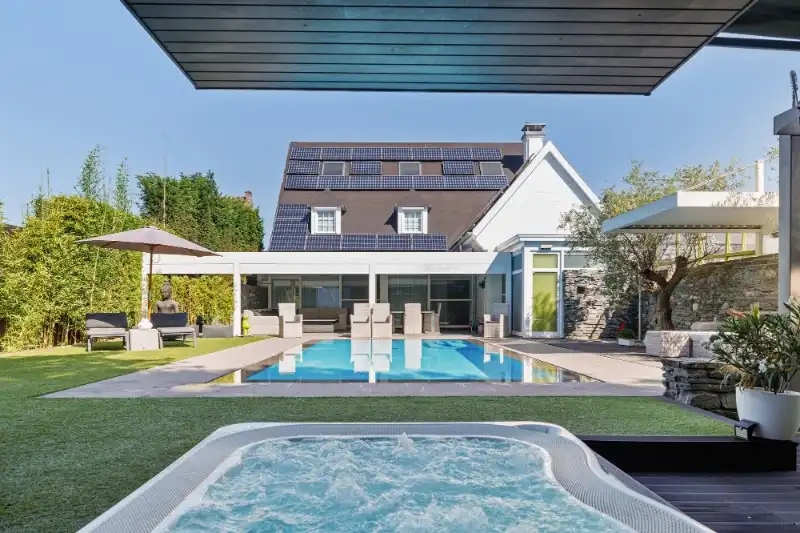 Exclusieve rustieke villa in Erembodegem met privé wellness foto 24