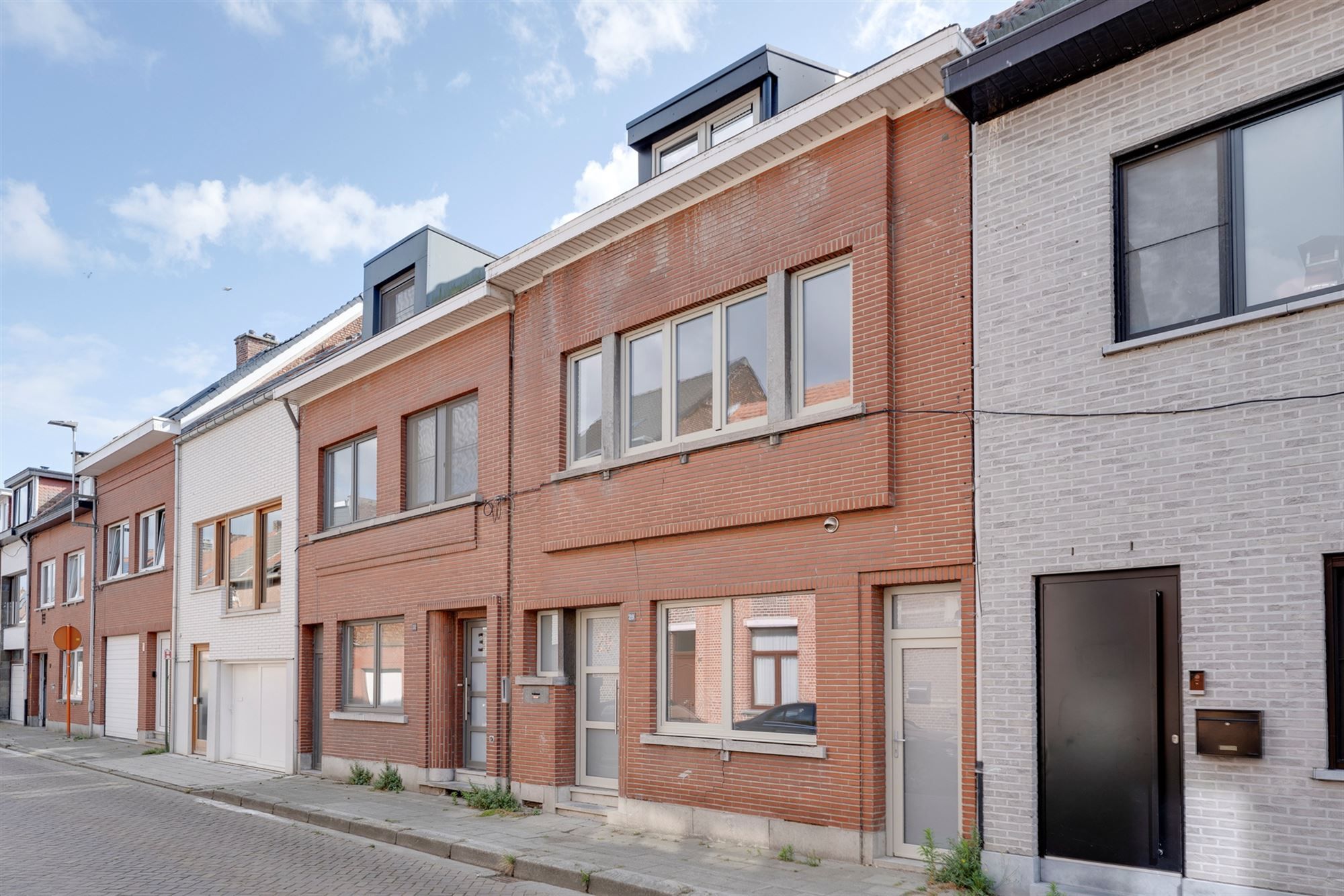 Instapklare eengezinswoning met zonnige tuin omringd door rust foto 33