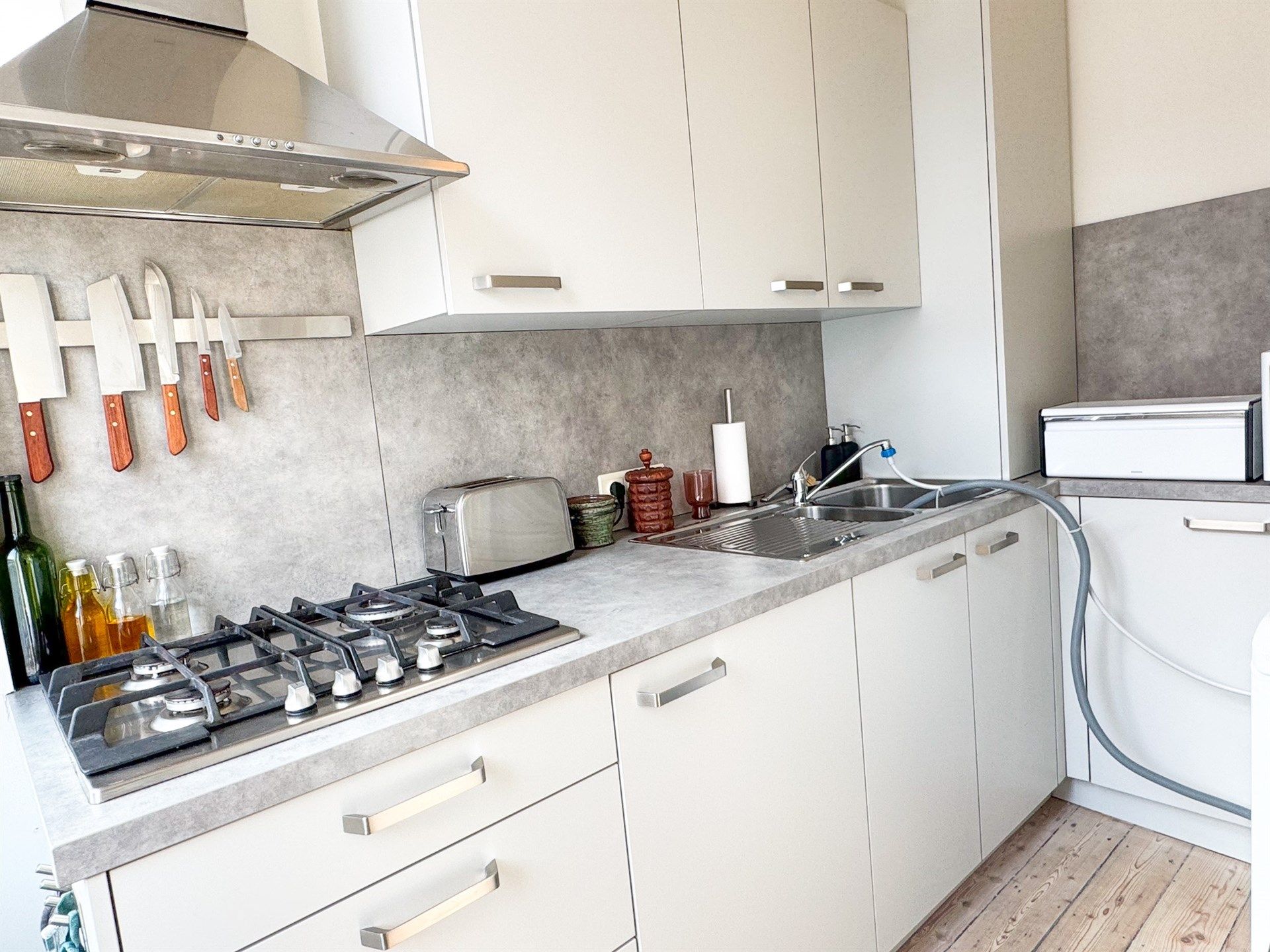 Charmant app met twee slaapkamers pal in 't Zuid! foto 5