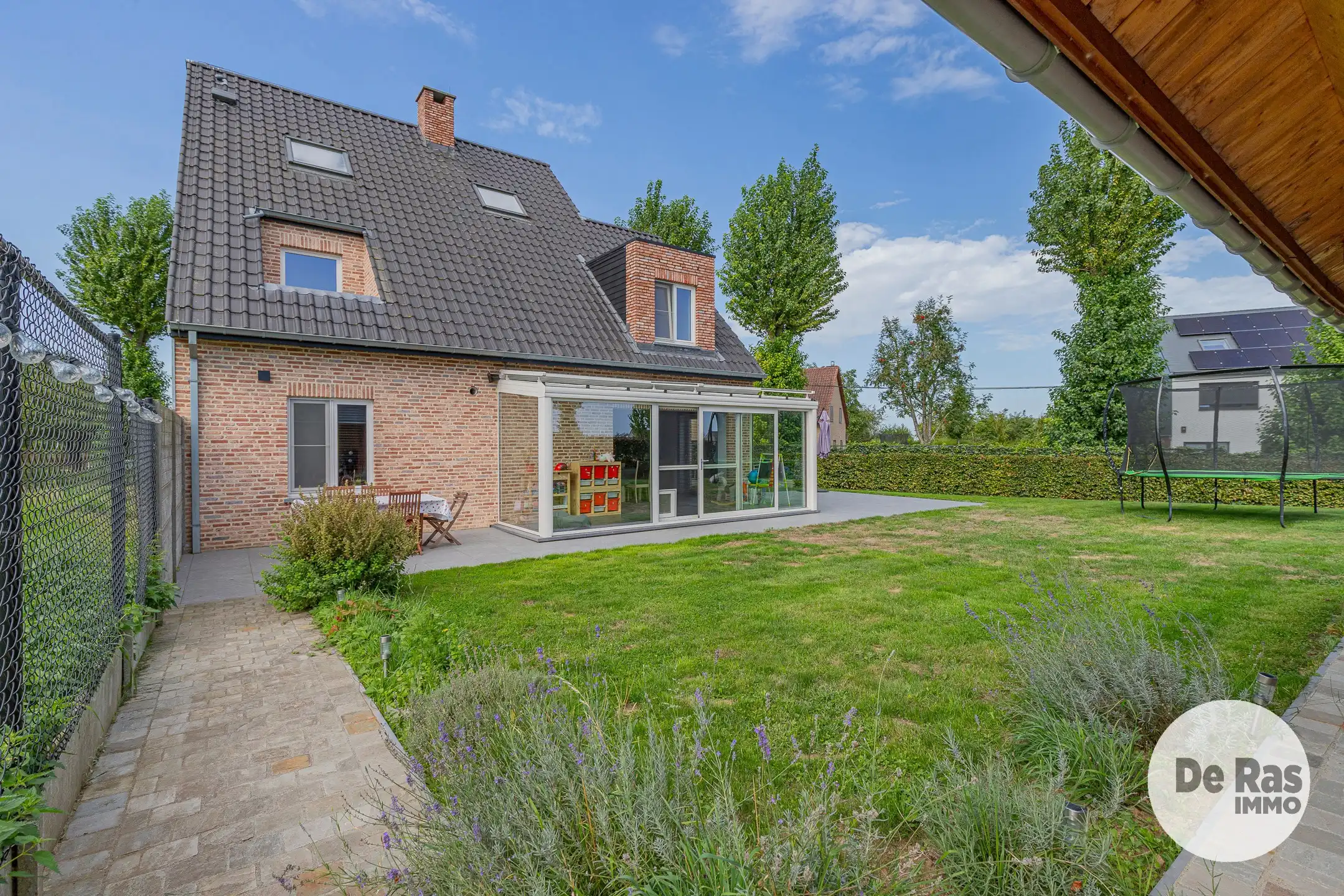 HAALTERT - Recente woning met alle comfort en mooie tuin foto 32