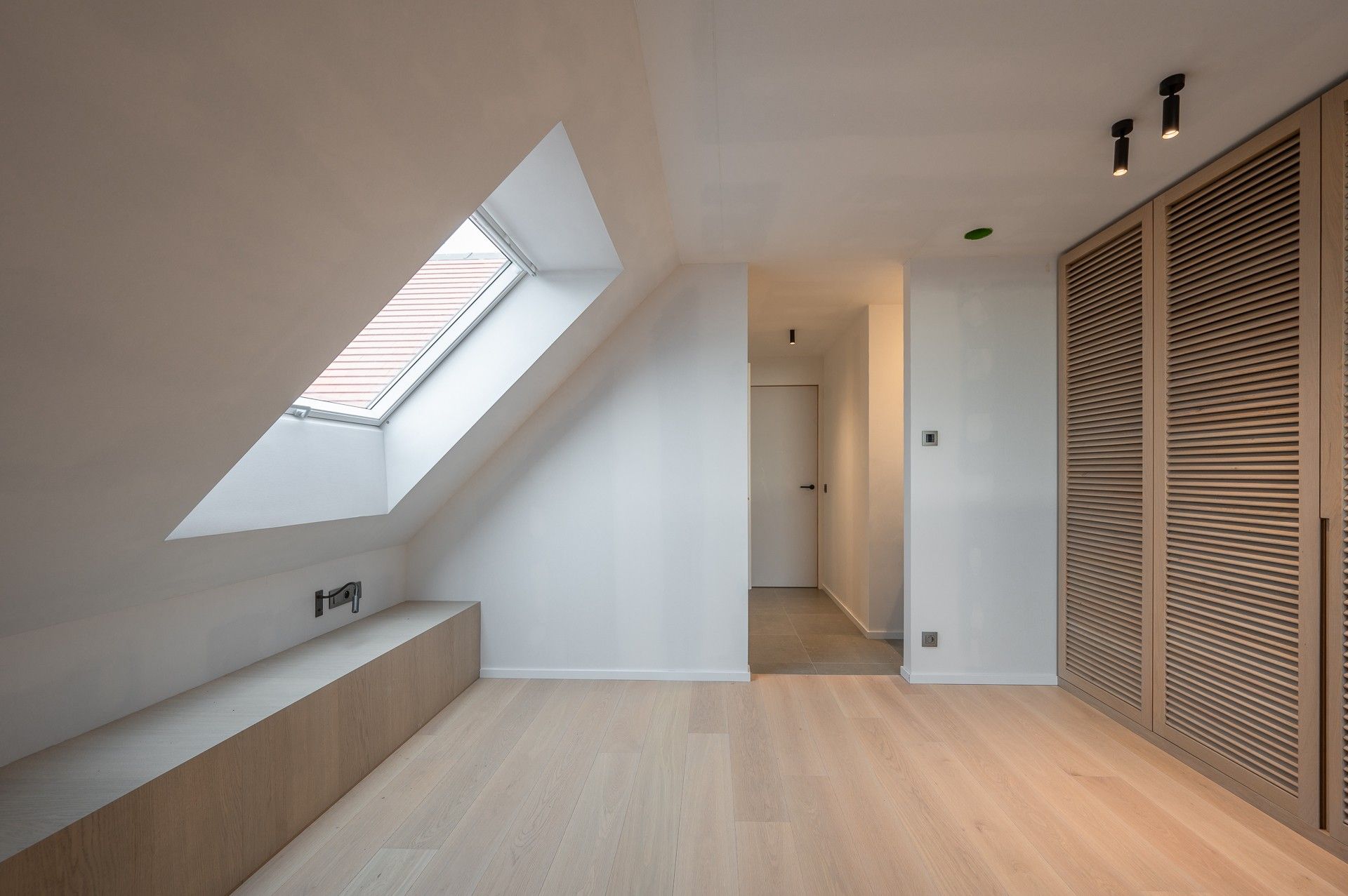 Exclusieve hoekduplex van 427 m² met frontaal zeezicht foto 23
