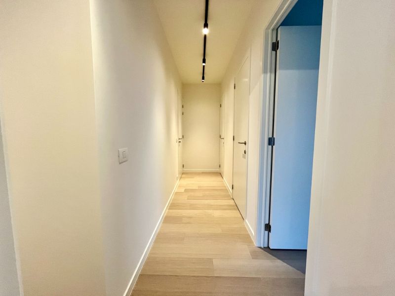 NIEUWBOUW EENSLAAPKAMERAPPARTEMENT OP DE TWEEDE VERDIEPING TE HUUR IN EEKLO foto 2