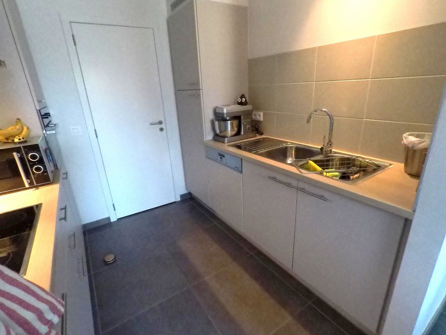 Nieuwbouw woning met 2 slaapkamers en terras met tuintje, Westrozebeke foto 5