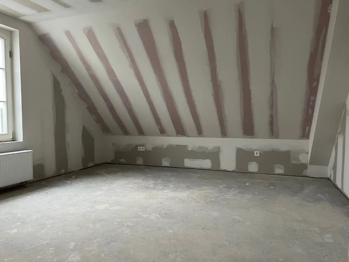 GERENOVEERD DUPLEX APPARTEMENT te Diest : 2 slpks, terras foto 10