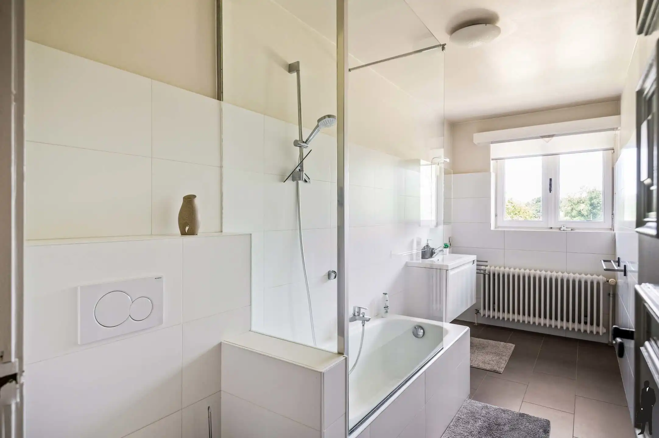 Exclusieve villa met zwembad en professionele ruimte foto 23