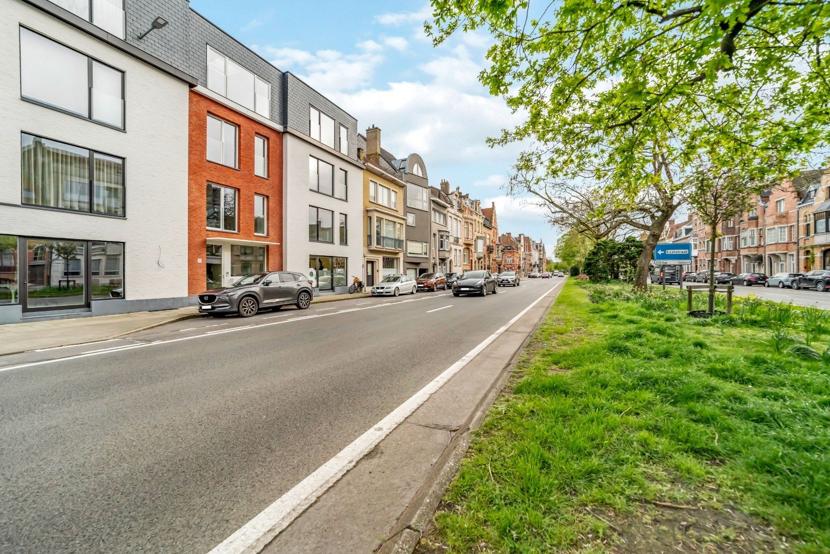 Recent appartement met groot, zonnig terras foto 14