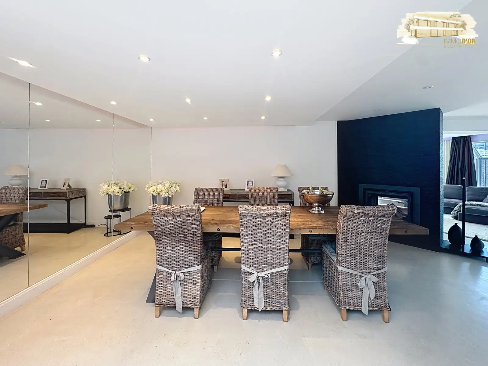 Stijlvolle duplex met 3 slaapkamers & zonovergoten terras foto 3