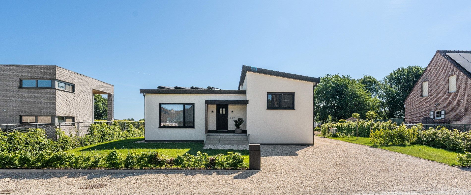 Stijlvolle designwoning met A-label in residentiële woonwijk. foto 3