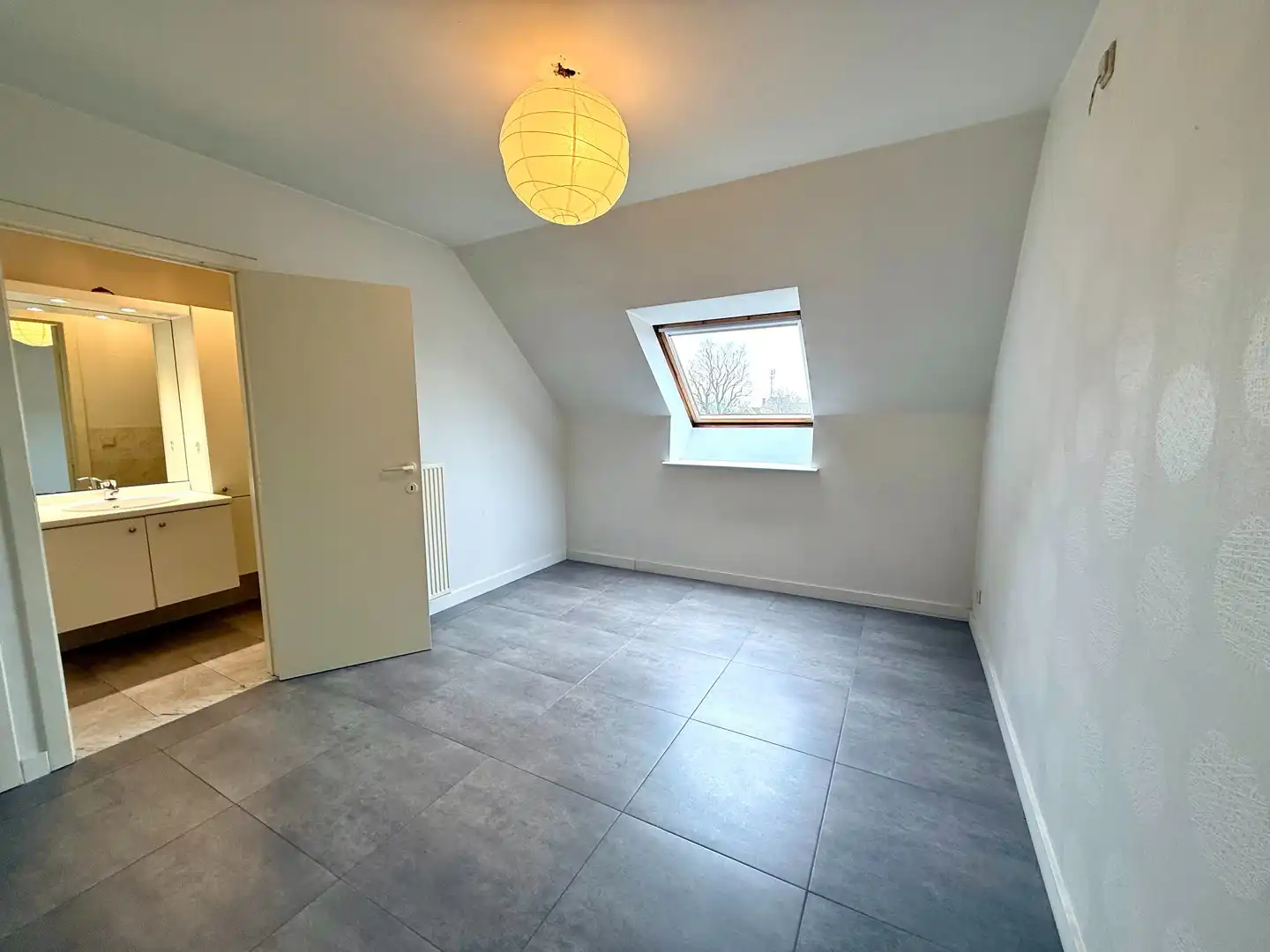 Dakappartement met 2 slaapkamers, 2 douchekamers en parkeerplaats foto 14