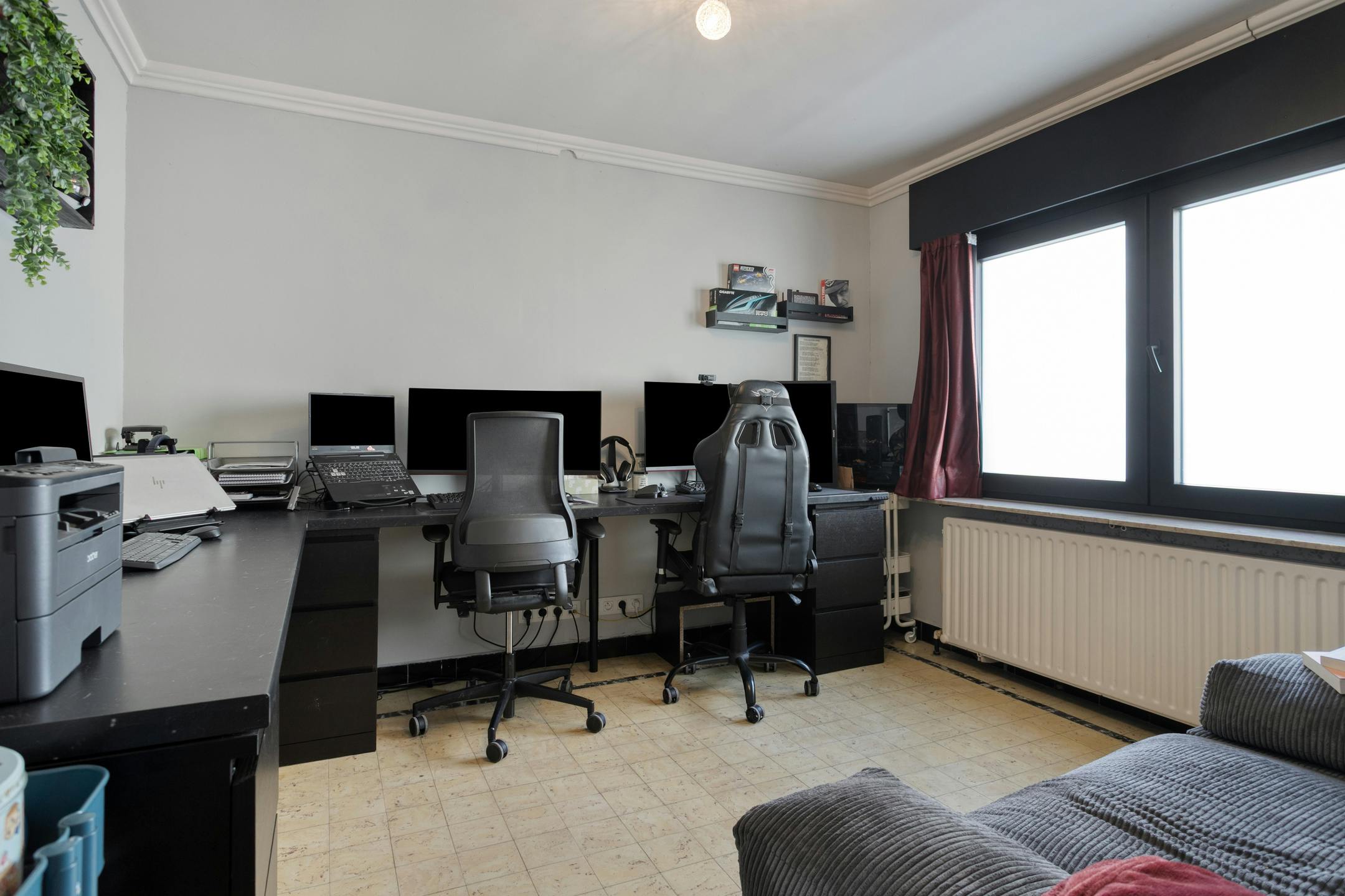 Huis met 4 slaapkamers, garage en zonnige tuin in Landegem foto 9