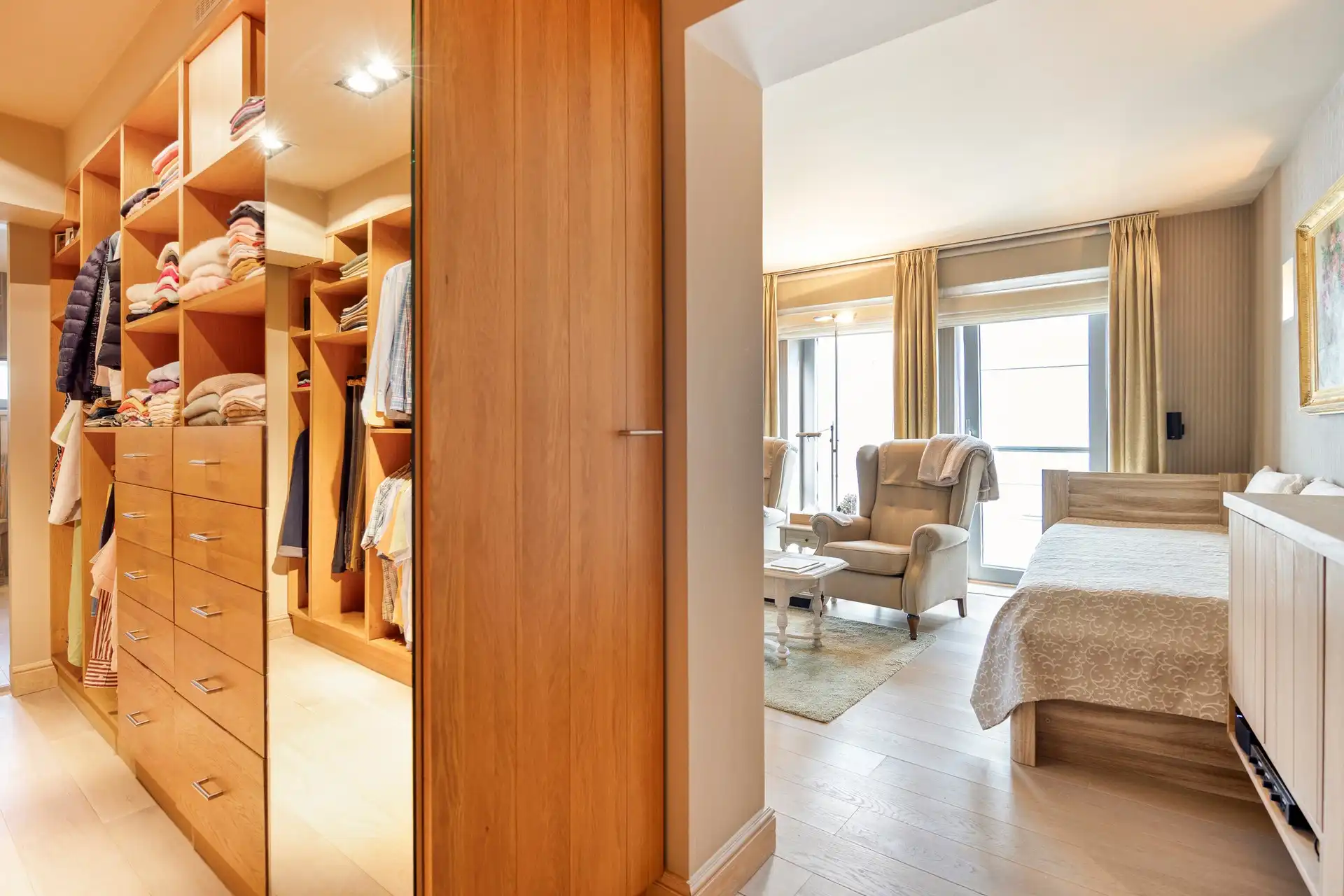 Ruim en luxueus dakappartement met uitzonderlijk dakterras van 104 m² in hartje Hasselt foto 11