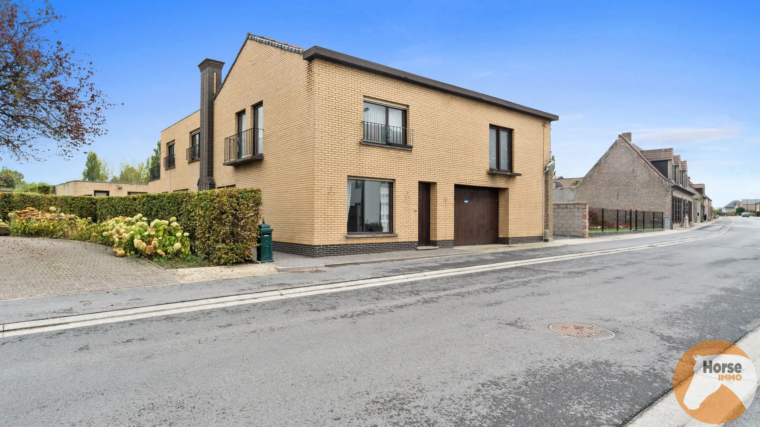 KNESSELARE - Renovatiewoning met mogelijkheden op 19are foto 2