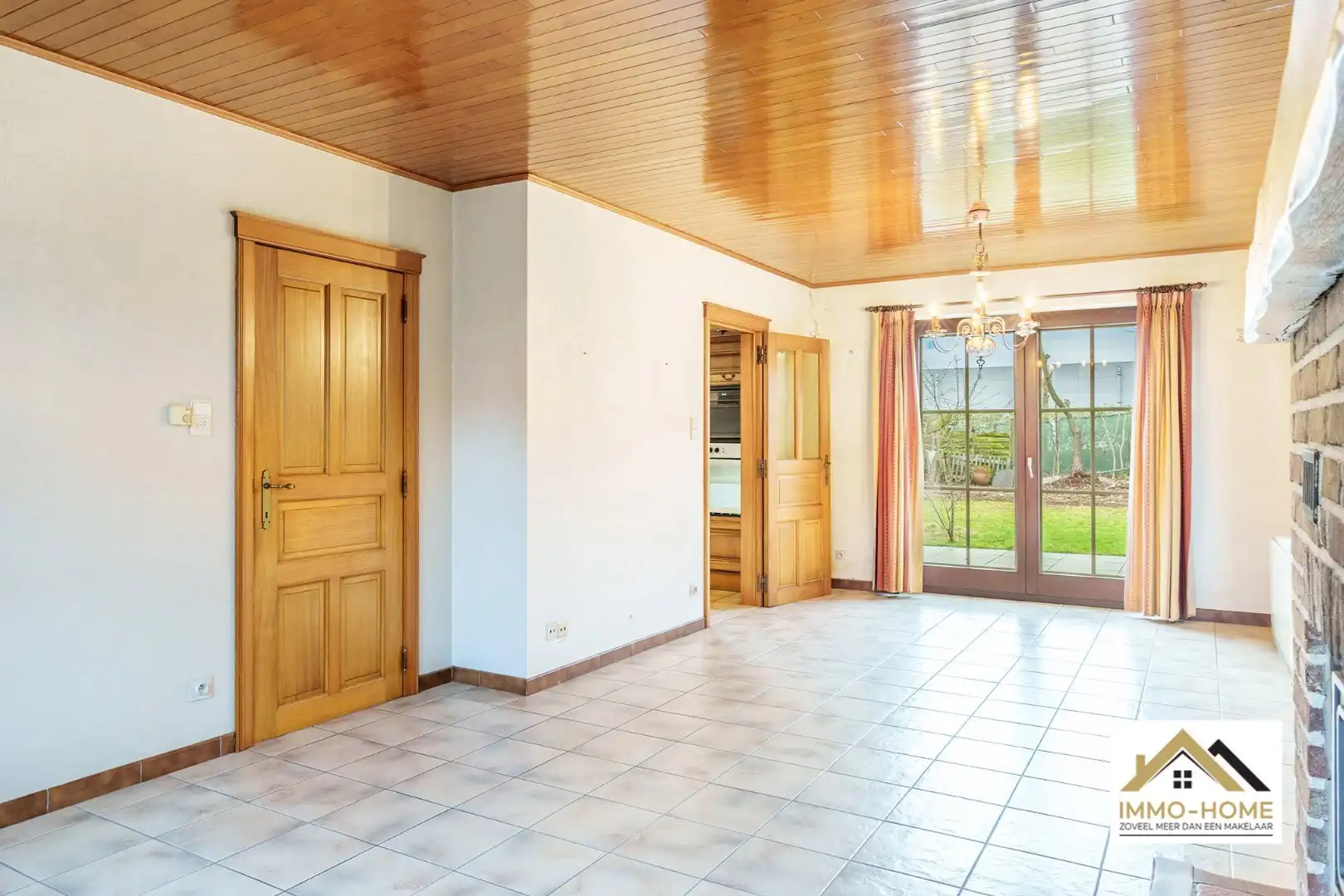 Vrijstaande woning in rustige woonwijk  foto 3