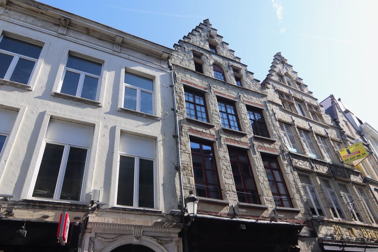 Duplex met tof terras in authentiek gebouw foto 16