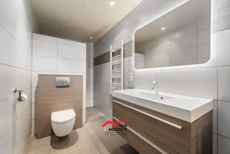 Woning met garage - 3 slpkmrs foto 11