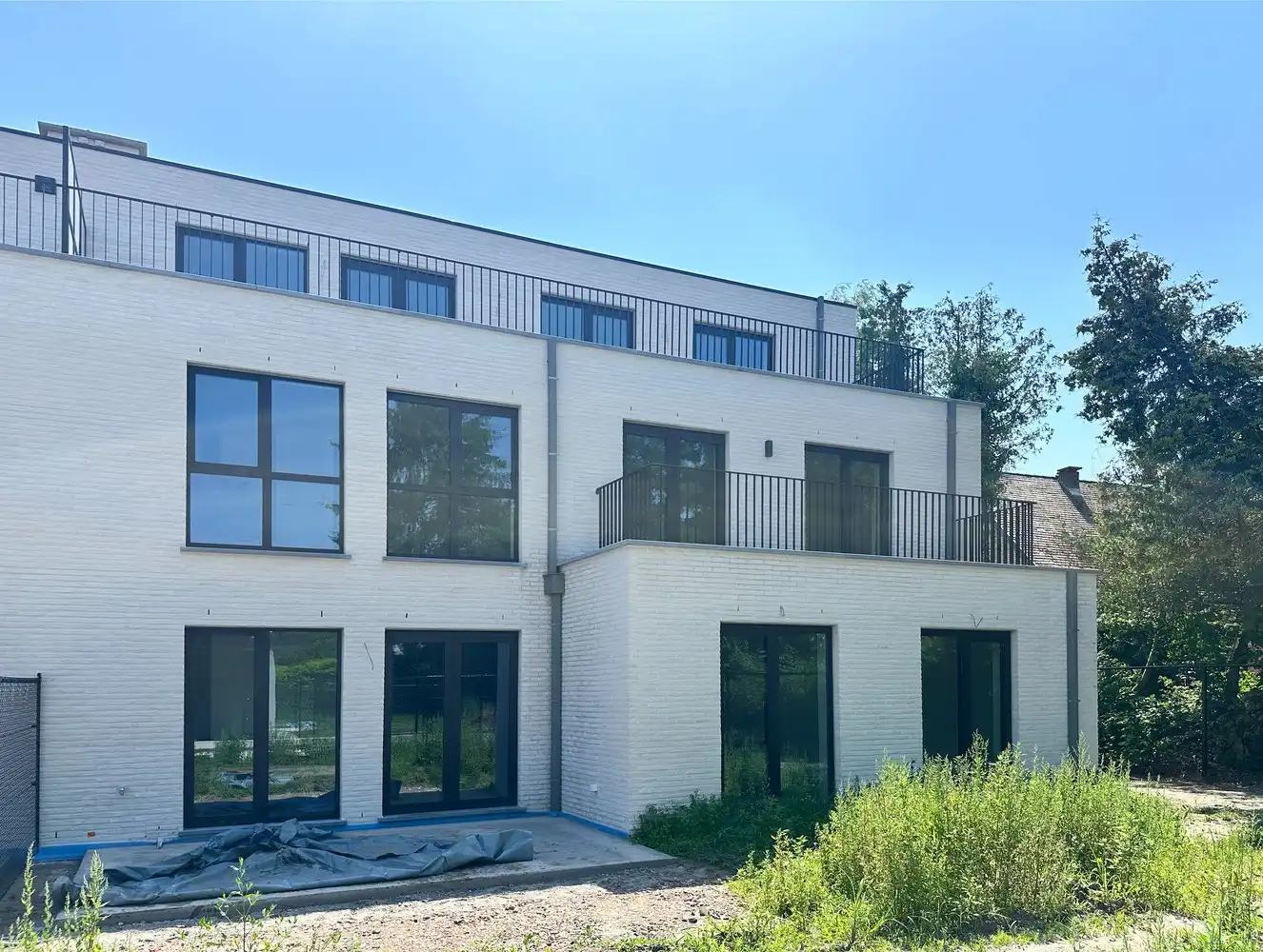 Nieuwbouwappartement met autostaanplaats in groene, bosrijke omgeving te Ranst. foto 13