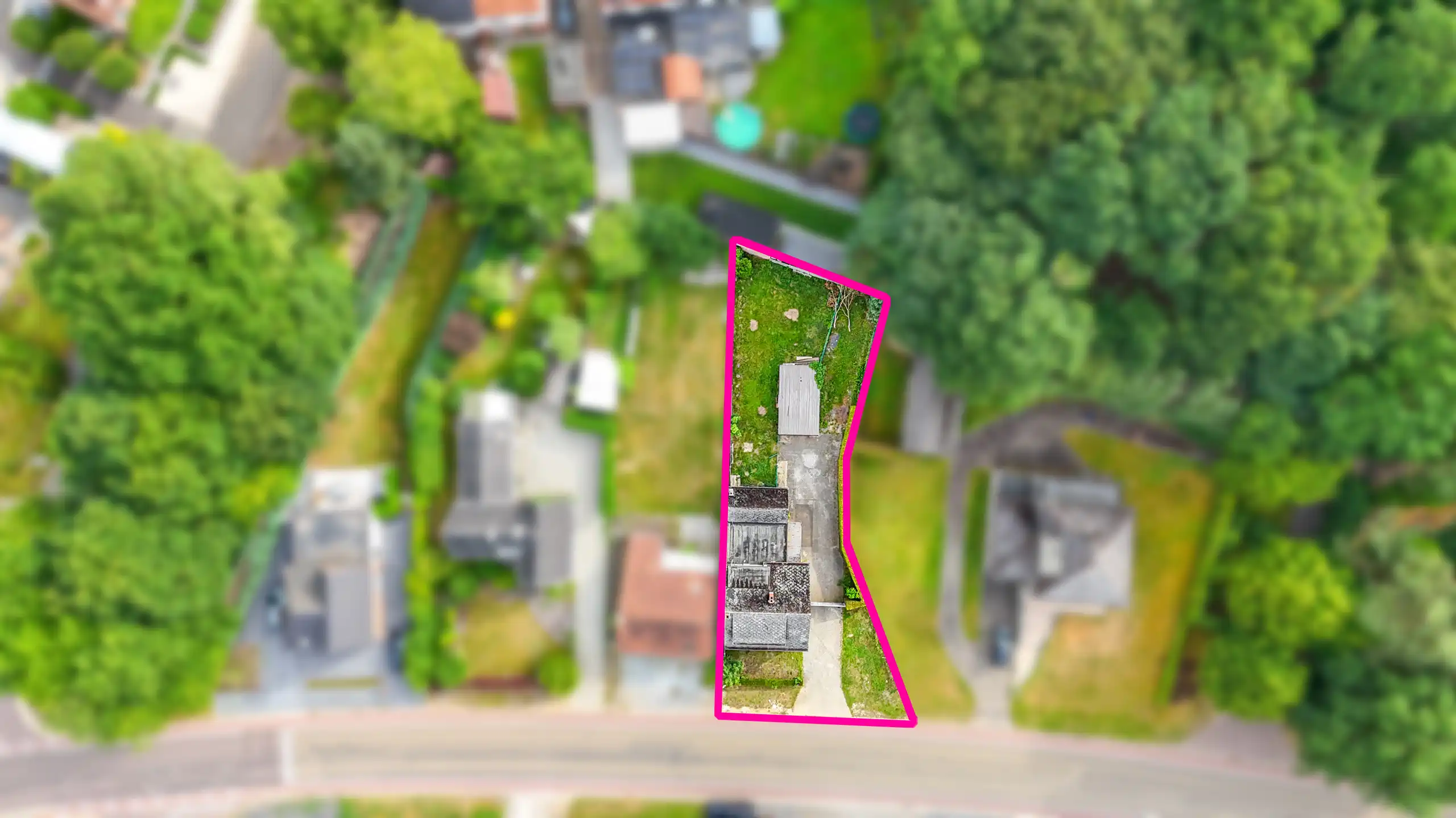 Deels gerenoveerde woning met ruime leefruimte en 3 slpkms! foto 27
