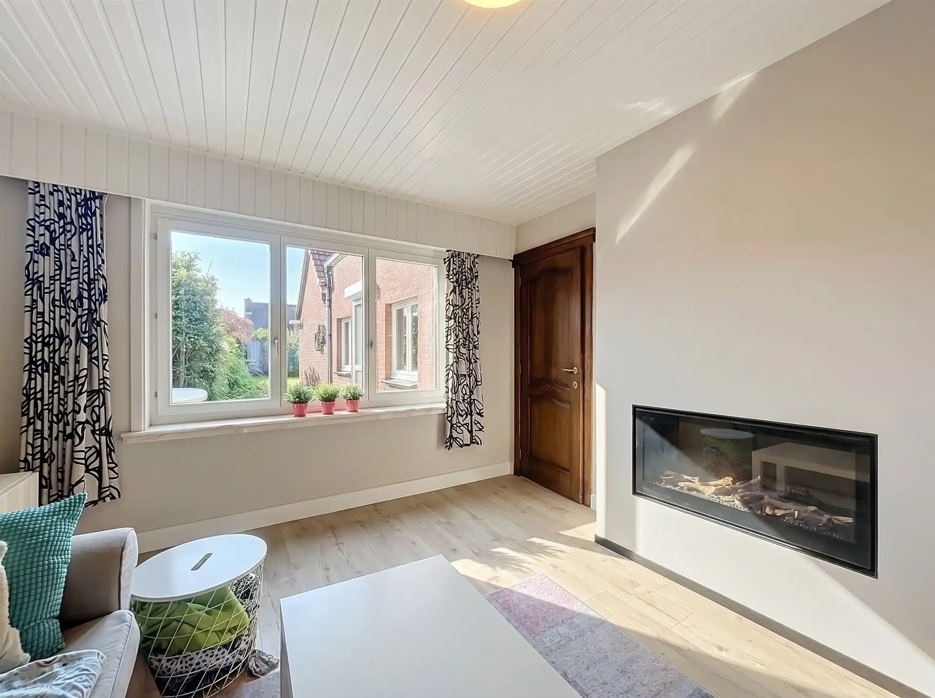 Instapklare woning met halfopen karakter met tuin! foto 4