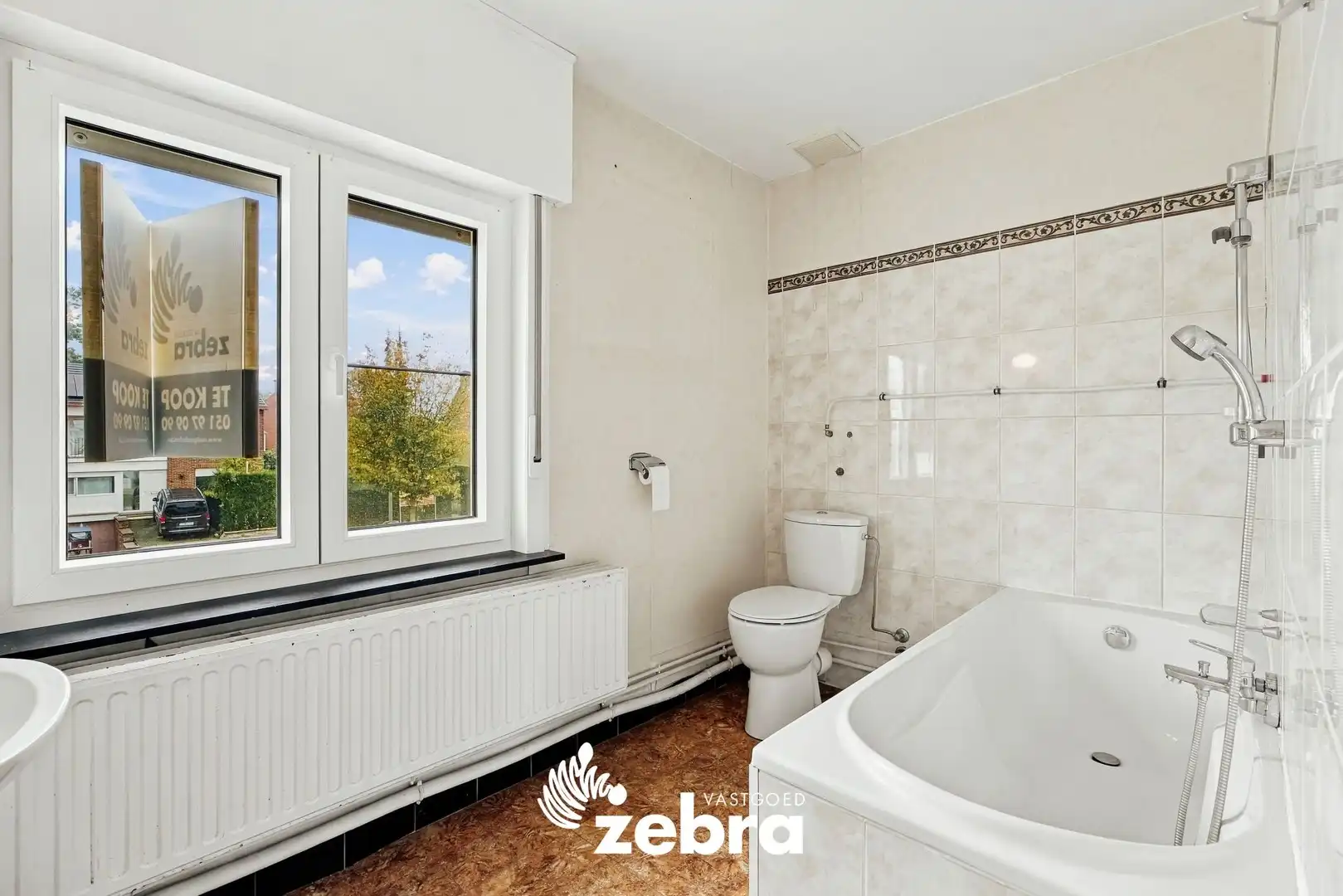 Kloeke te renoveren gezinswoning met 5 slaapkamers te Roeselare! foto 18