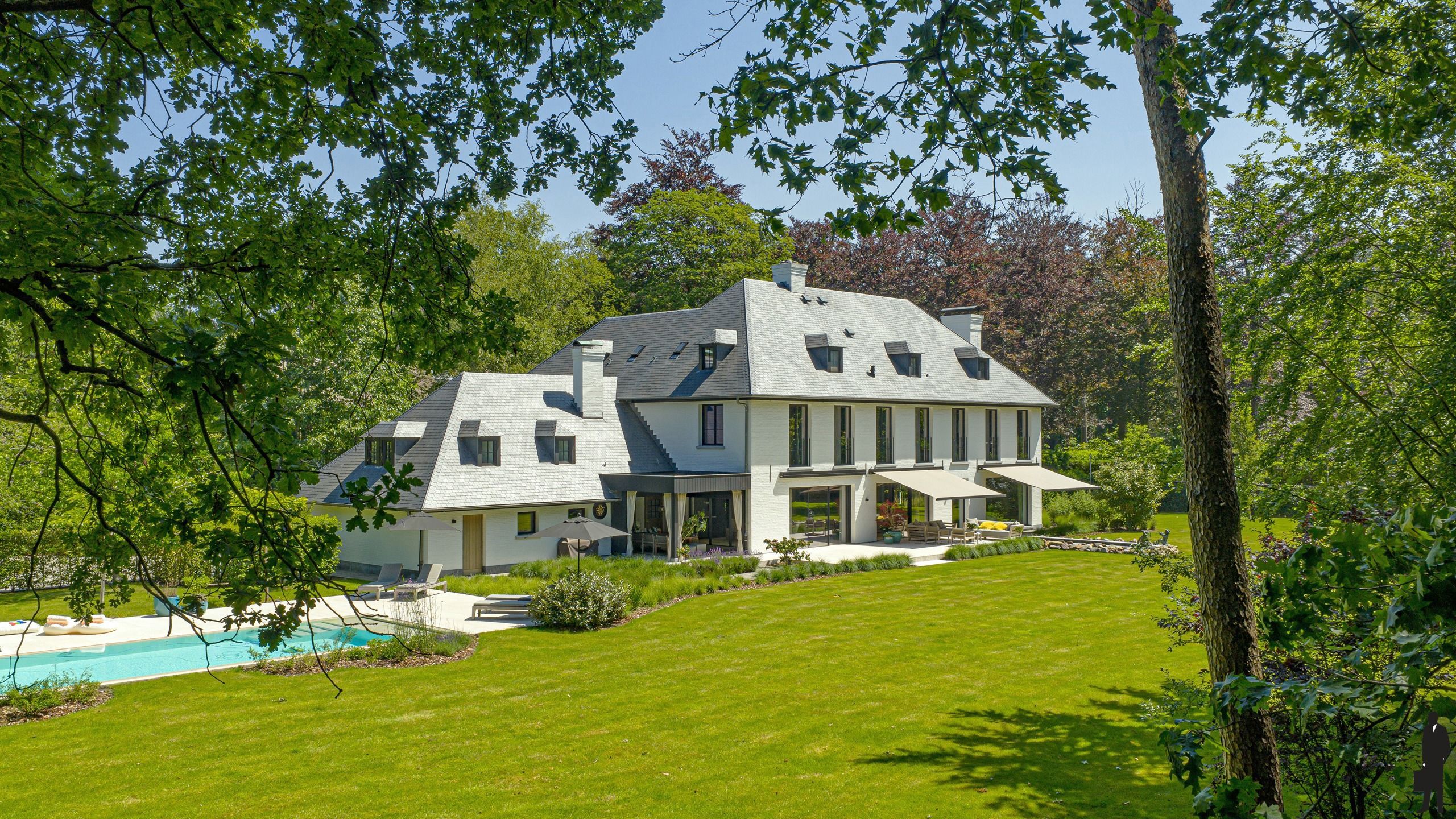 Exclusieve villa met zwembad en bijgebouw op 6.457 m² foto 43