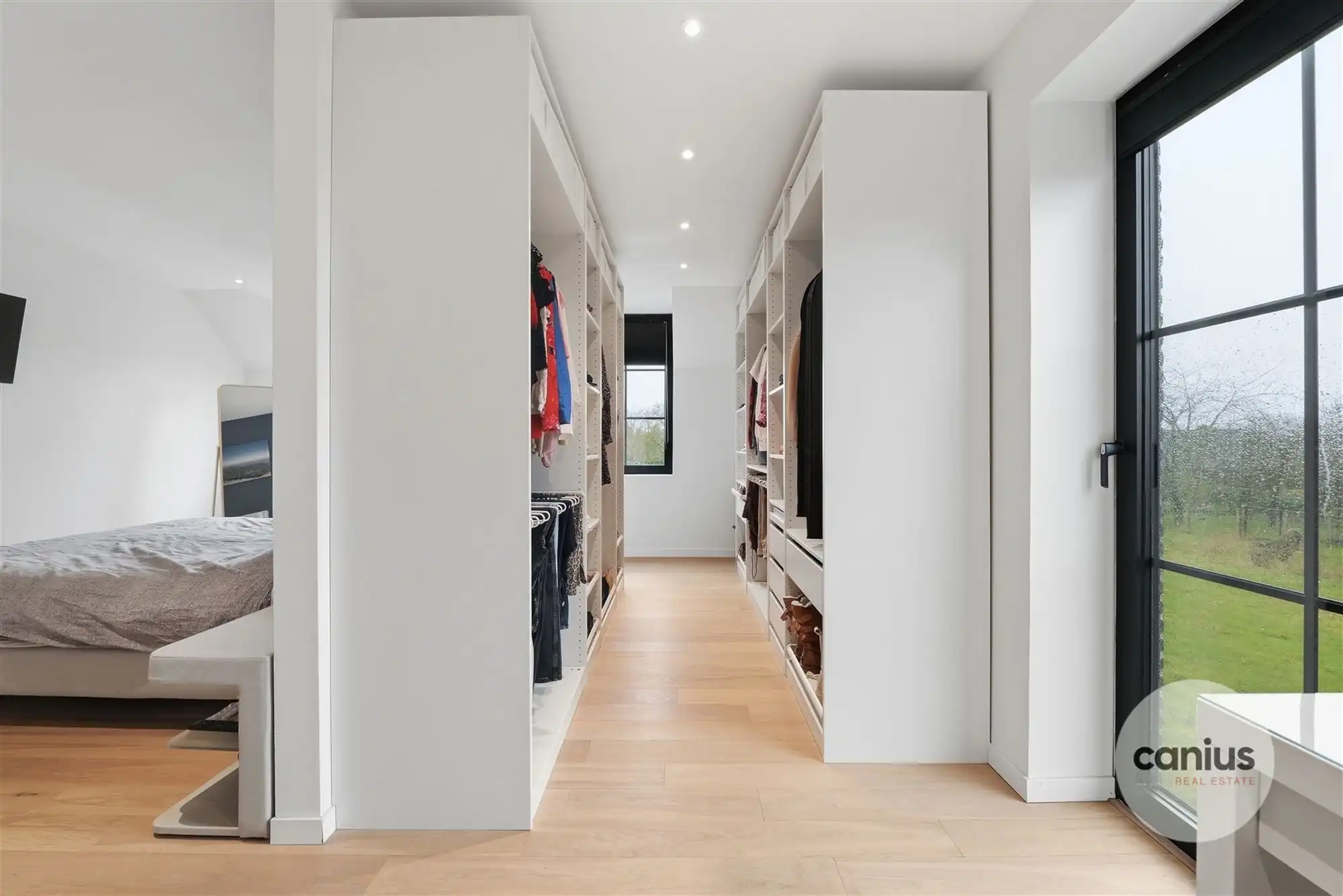 UITZONDERLIJKE WONING MET ZWEMBAD – MOGELIJKHEID ZELFSTANDIG BEROEP foto 19