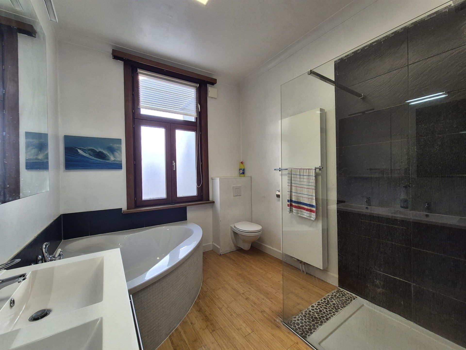 Leuke woning met tuin op wandelafstand van het centrum van Gent. foto 24