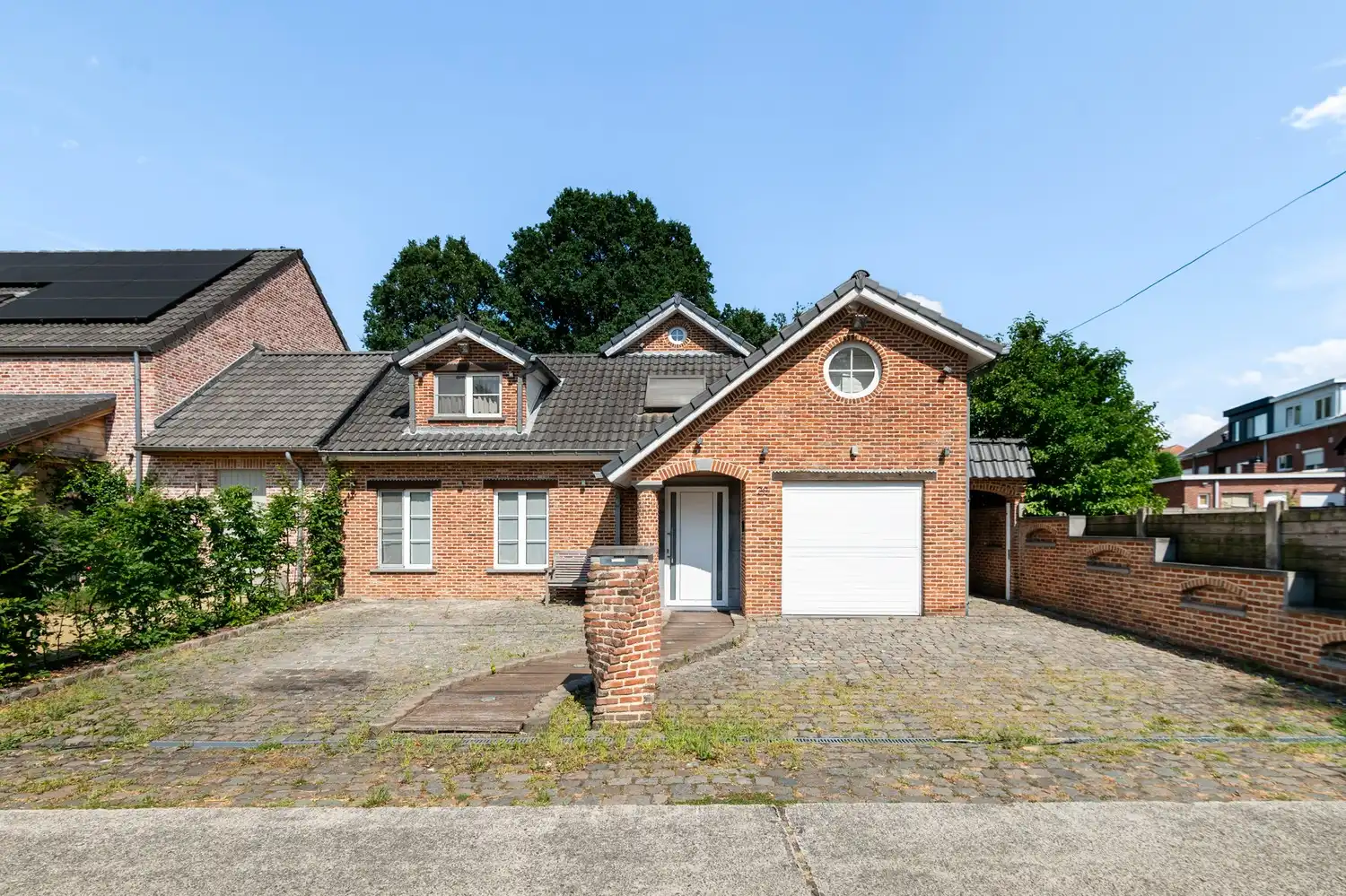 Woning met 2 slpkrs te Sint-Katelijne-Waver foto {{pictureIndex}}