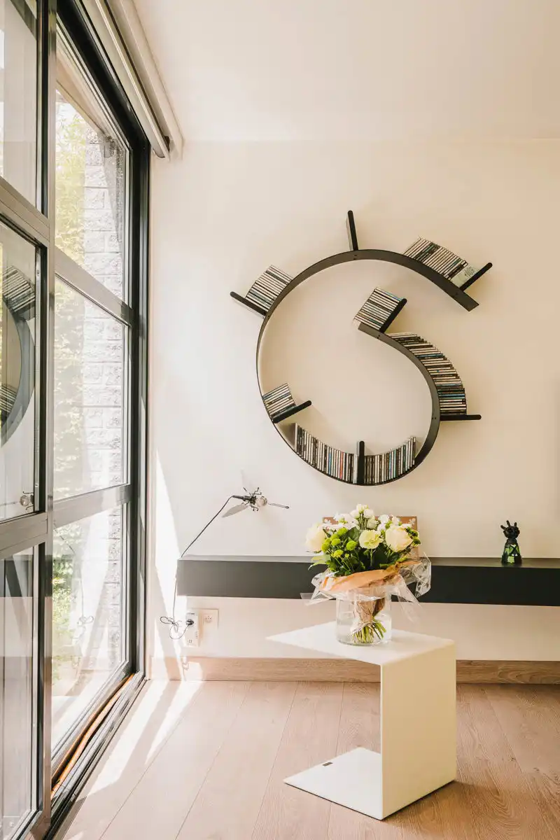 Stijlvolle, eigentijdse woning op een ruim perceel foto 12