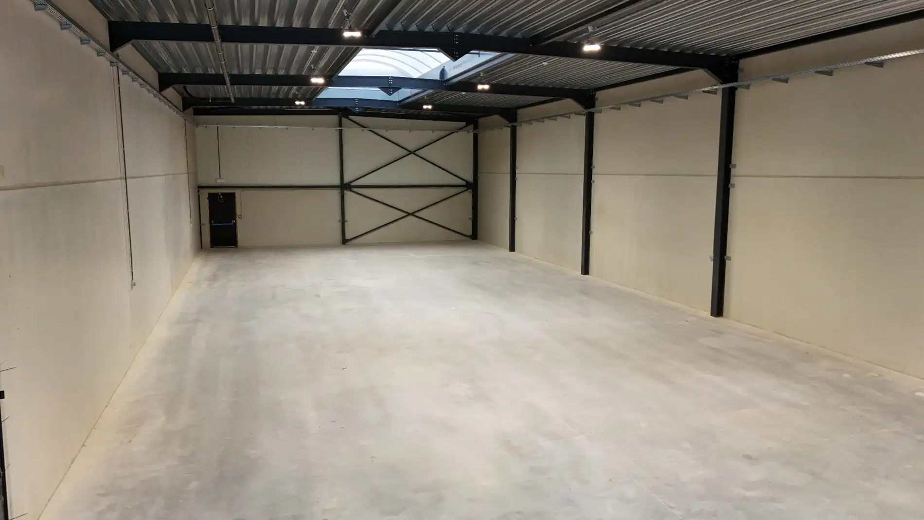 Bedrijfshal in nieuw bedrijvenpark te Tessenderlo foto 4