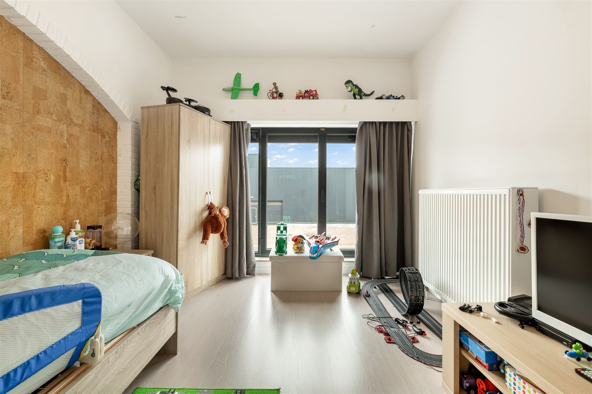 PERFECT ONDERHOUDEN DUPLEX APPARTEMENT MET 4 SLAAPKAMERS TE BEVERLO foto 13