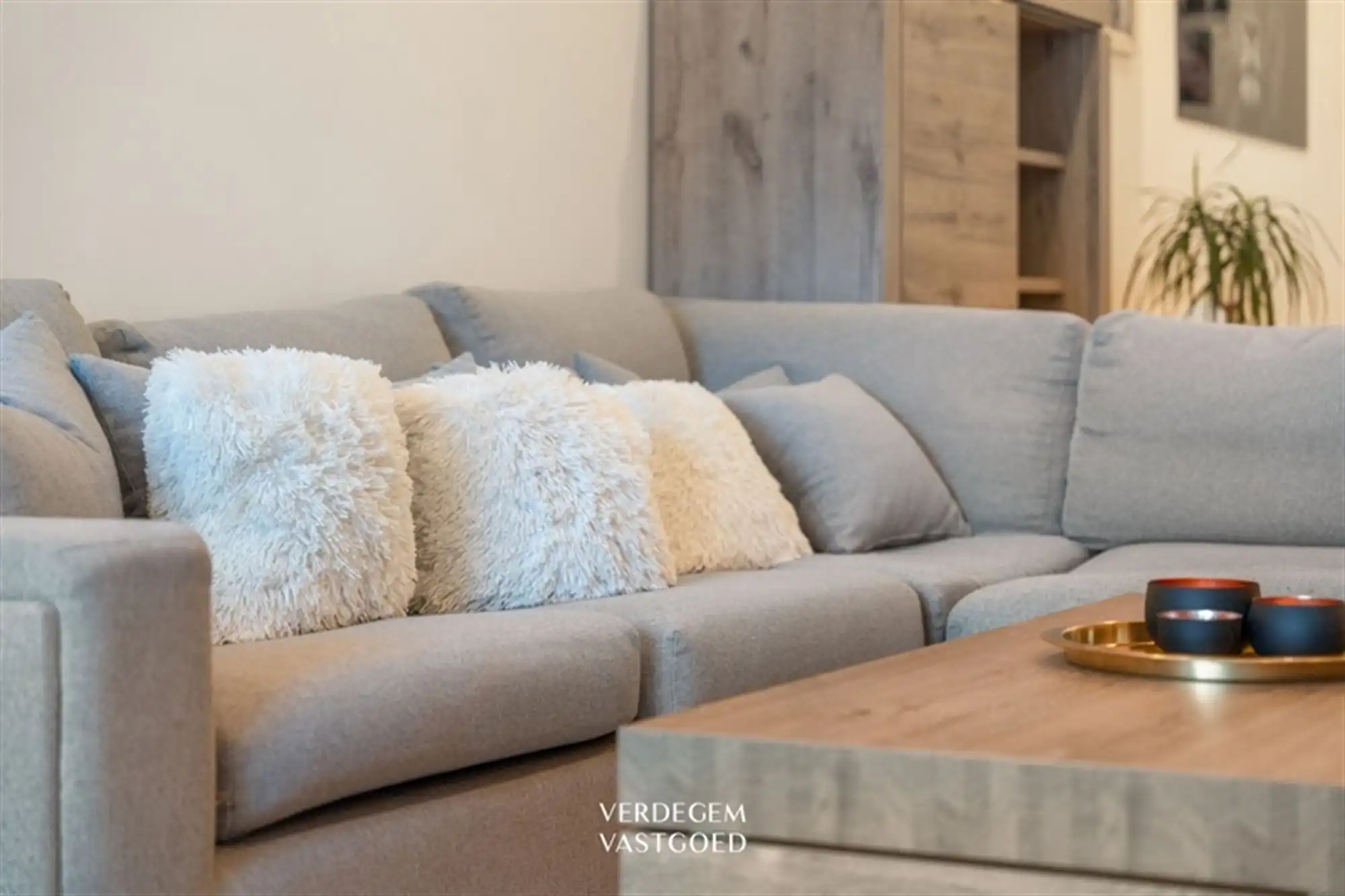 Mooi gerenoveerde gezinswoning met 3 slaapkamers en verrassend grote tuin foto 8