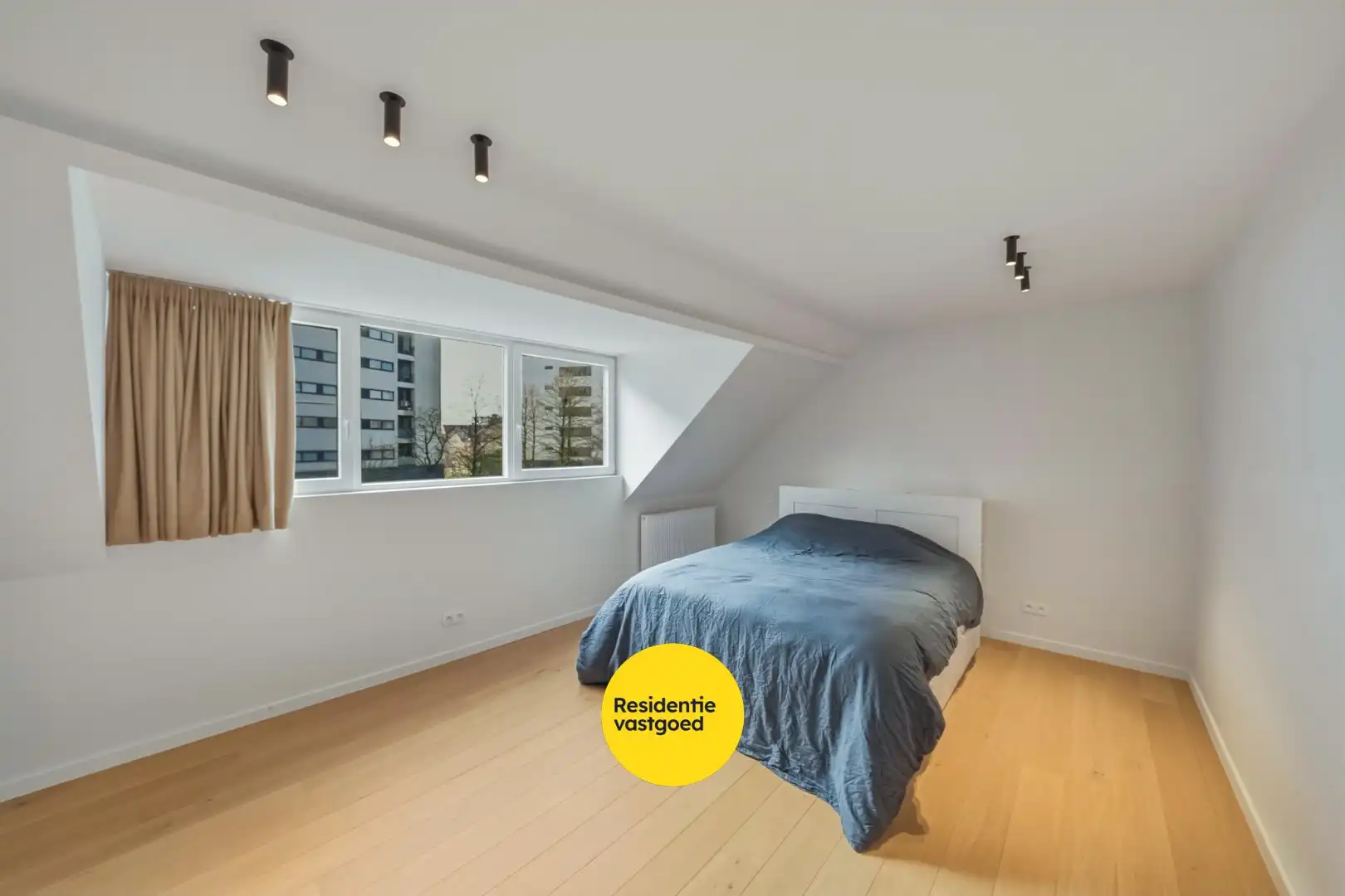 Instapklare, energiezuinige woning met 4 slpk in Mariakerke foto 22