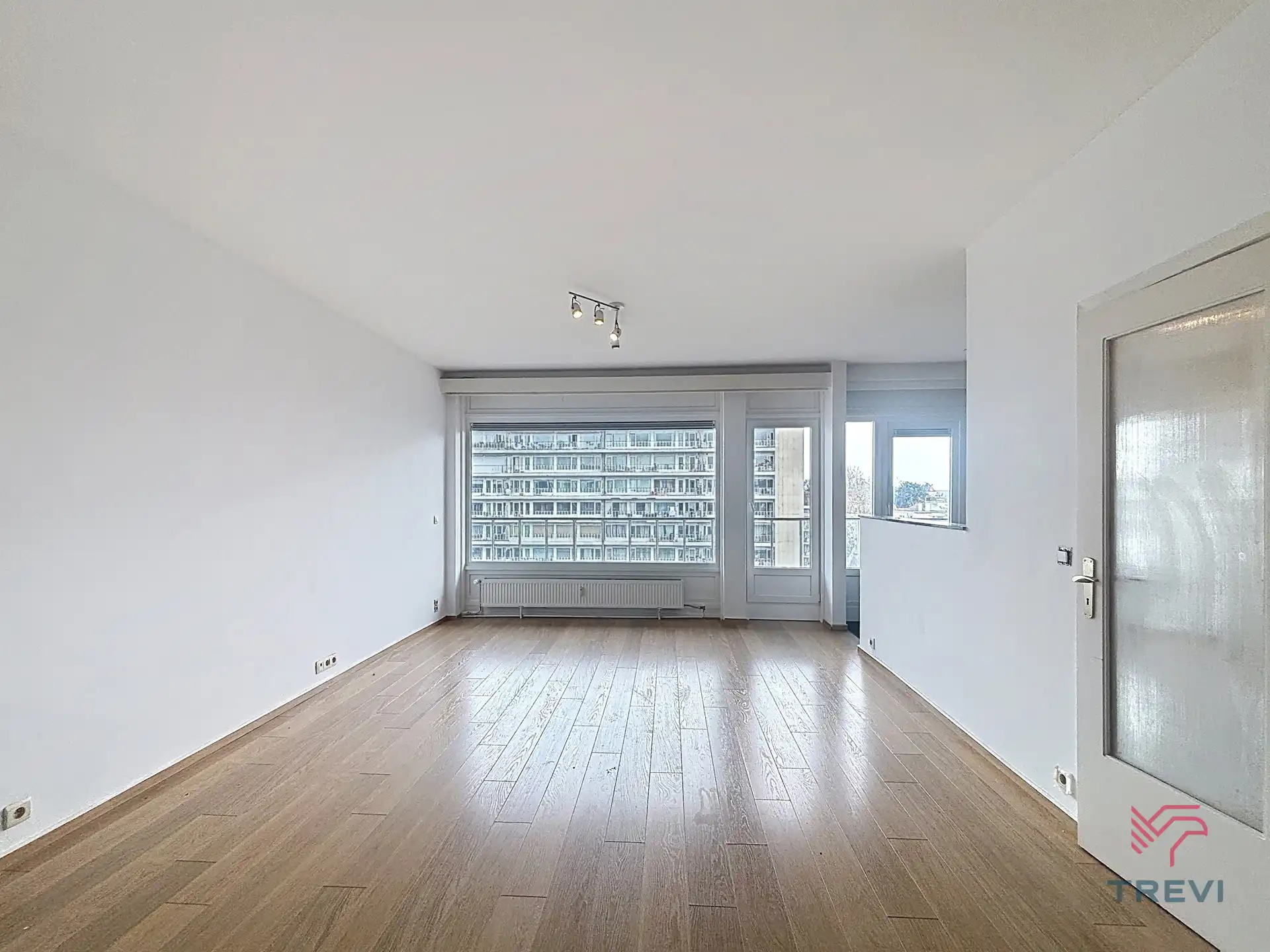 Appartement met 2 slaapkamers + terras foto 2