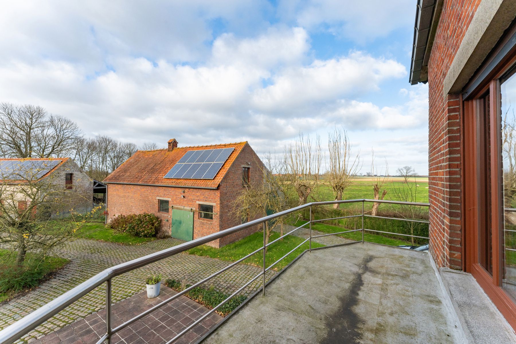 Prachtig gelegen landhuis foto 16