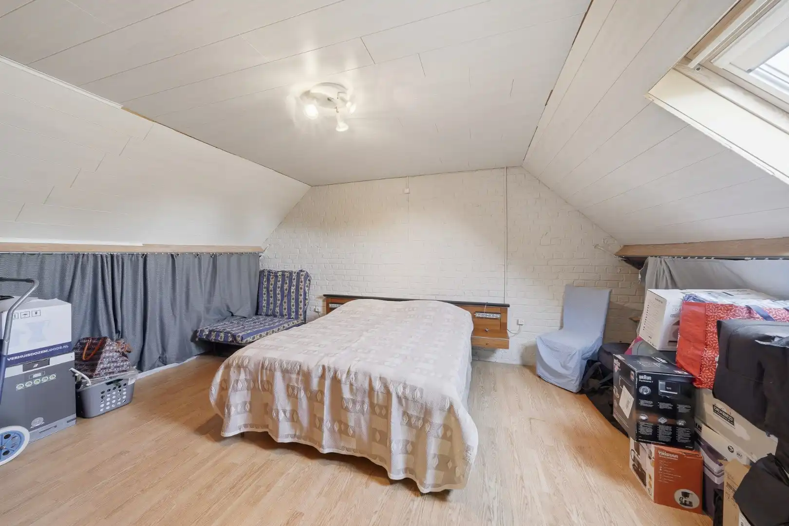 Goed onderhouden rijwoning nabij de Groene Kouter in Zwevegem foto 18
